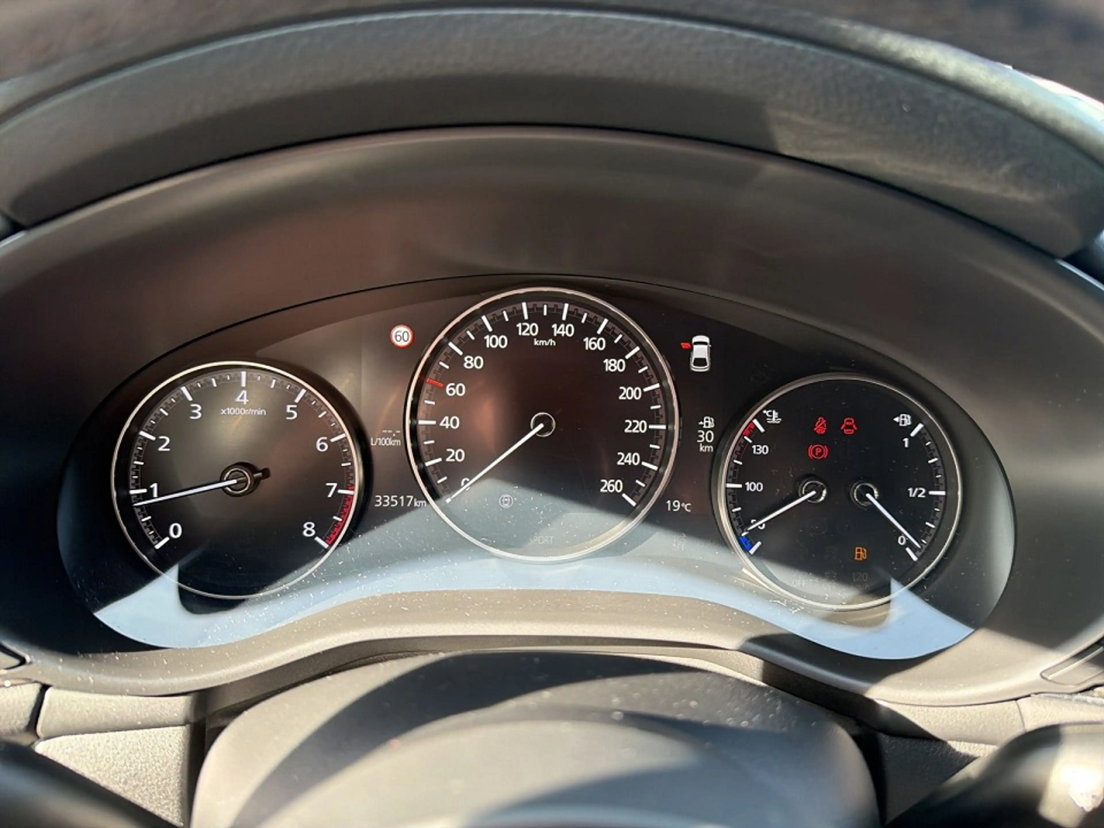 Mazda 3 2.0 M Hybrid Selection A18 — photo 16