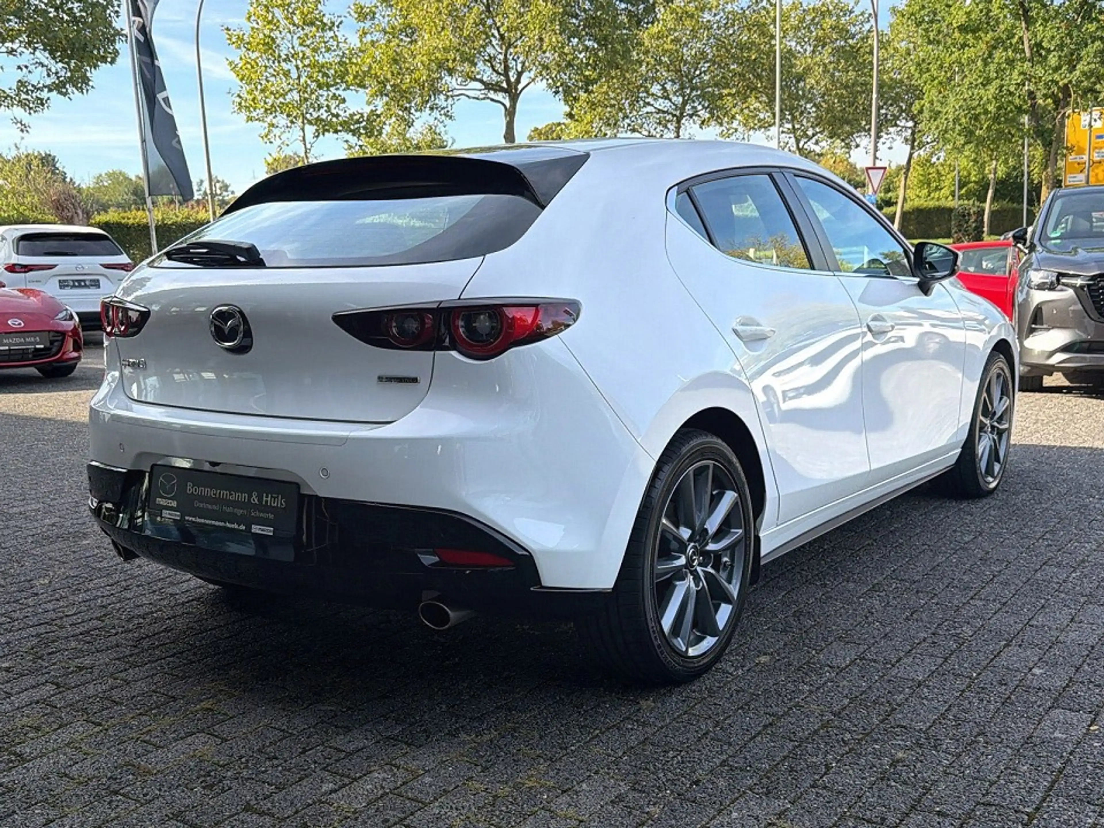 Mazda 3 2.0 M Hybrid Selection A18 — photo 3