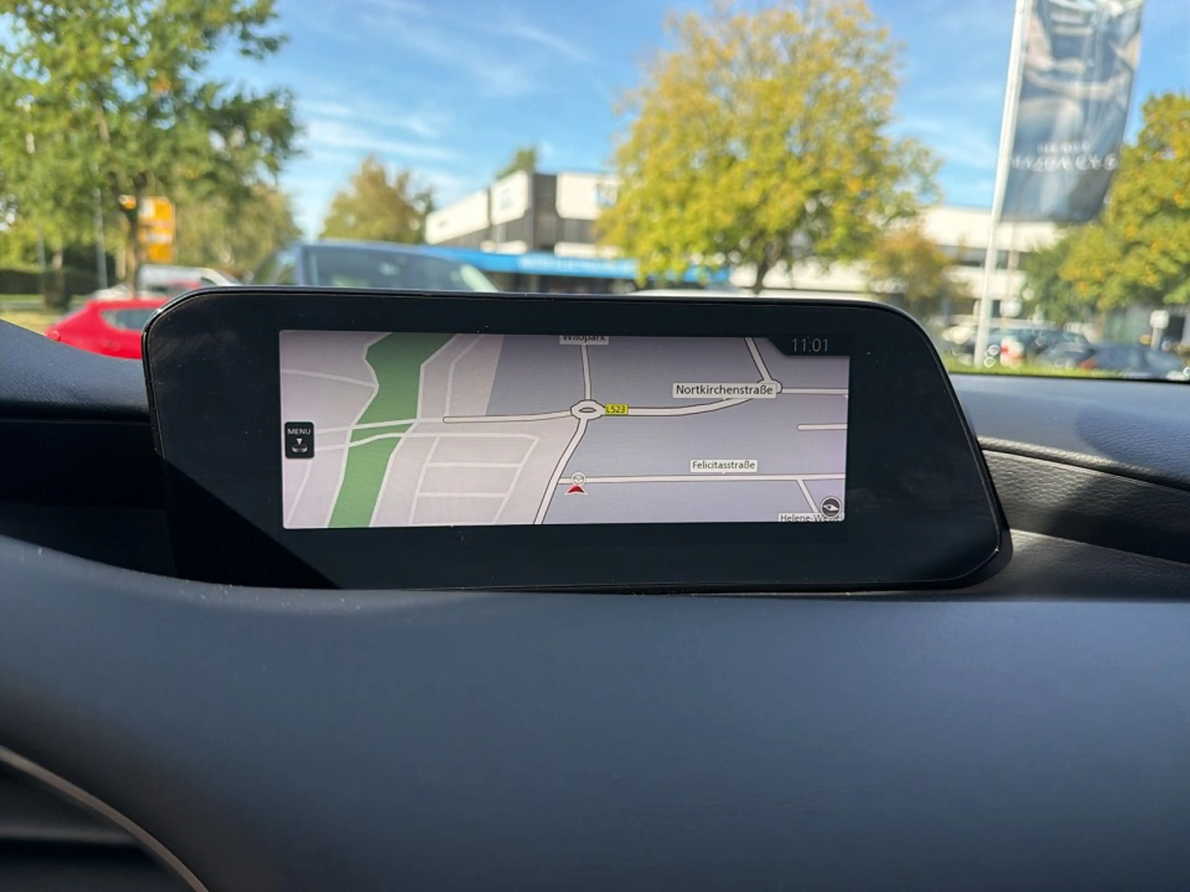 Mazda 3 2.0 M Hybrid Selection A18 — photo 10
