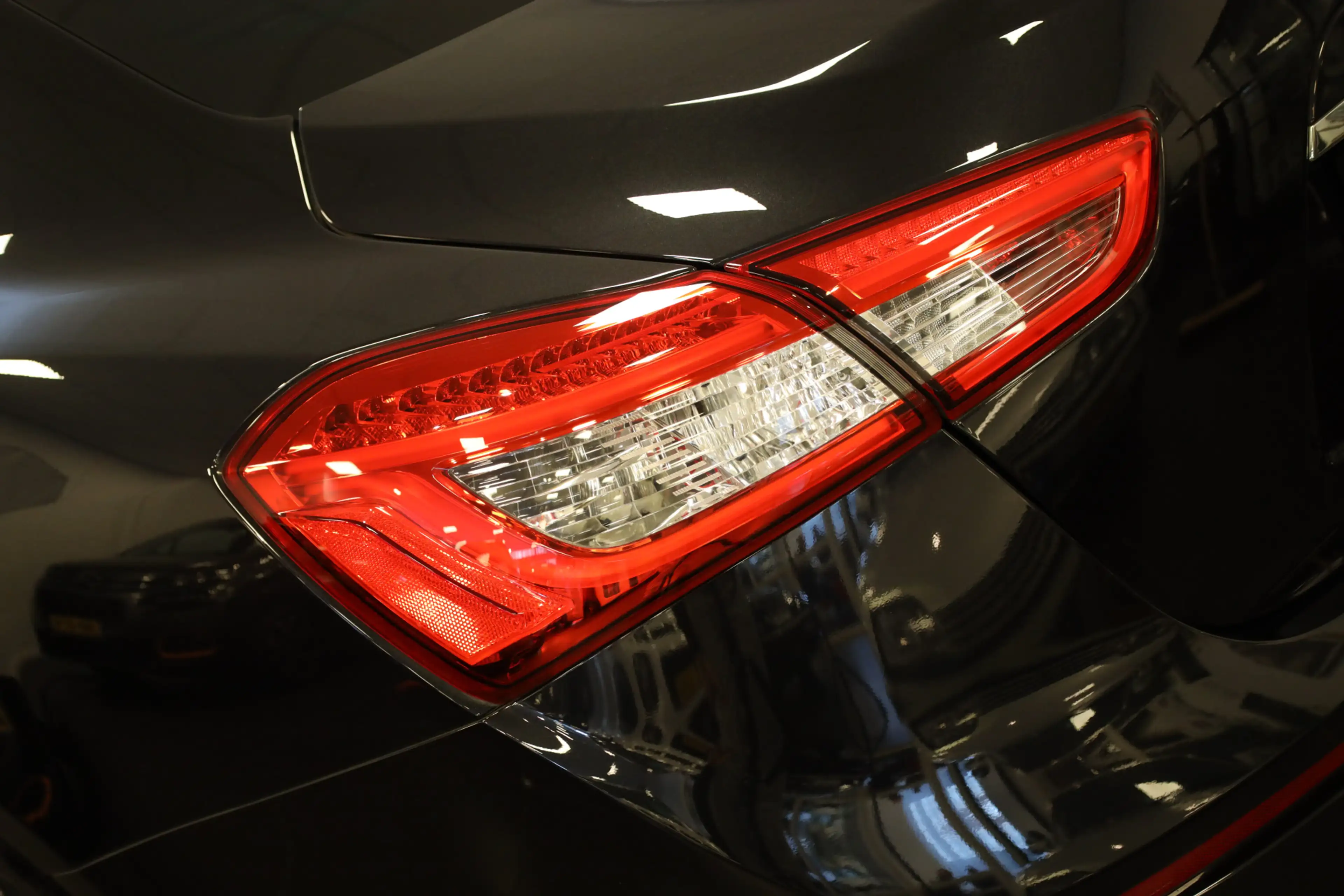 Maserati Ghibli 3.0 V6 Ribelle 1 of 200 | Harman Kardon | BTW | Ca — photo 26