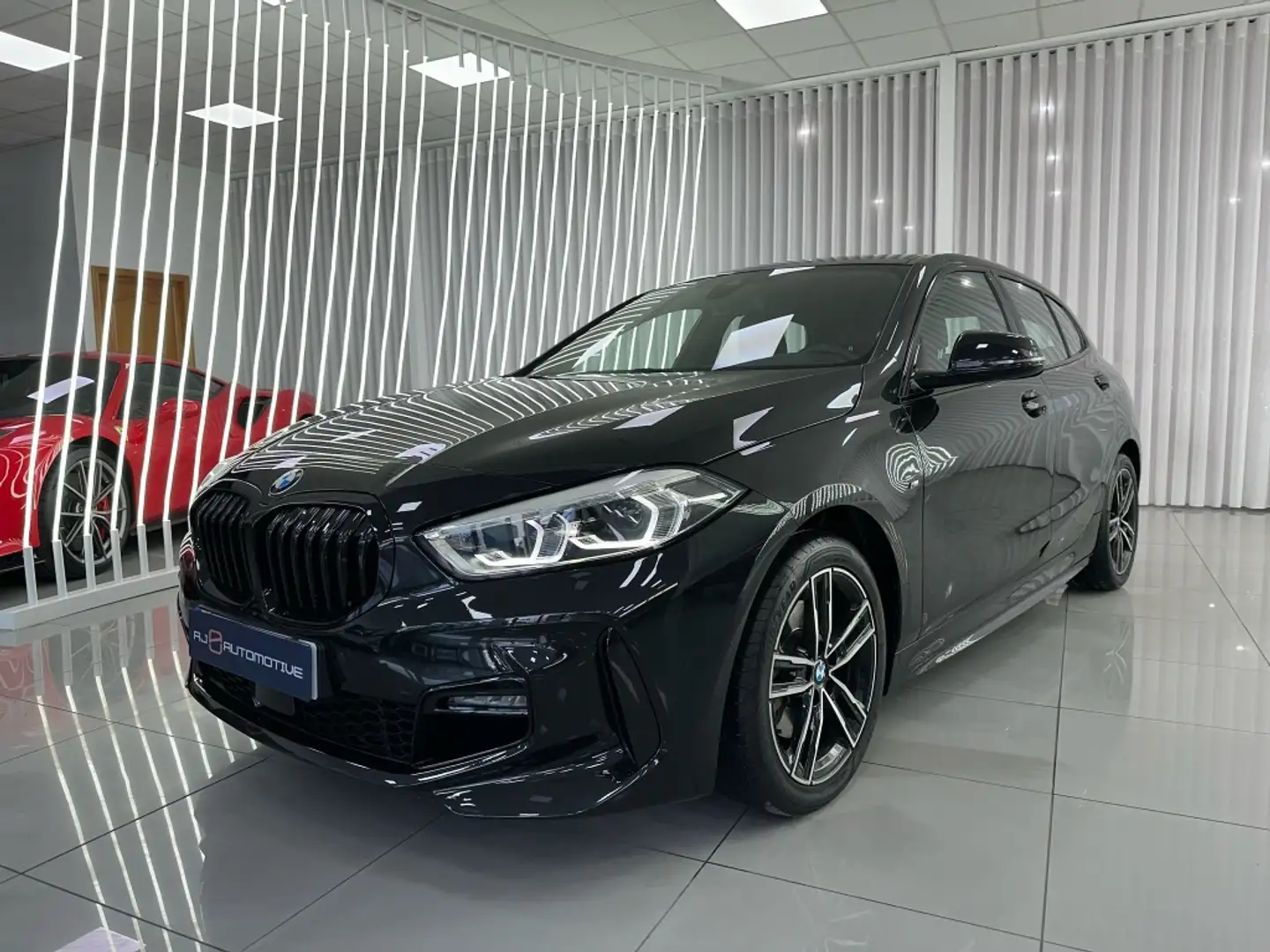 BMW 118 118dA M Sport Negro - 1