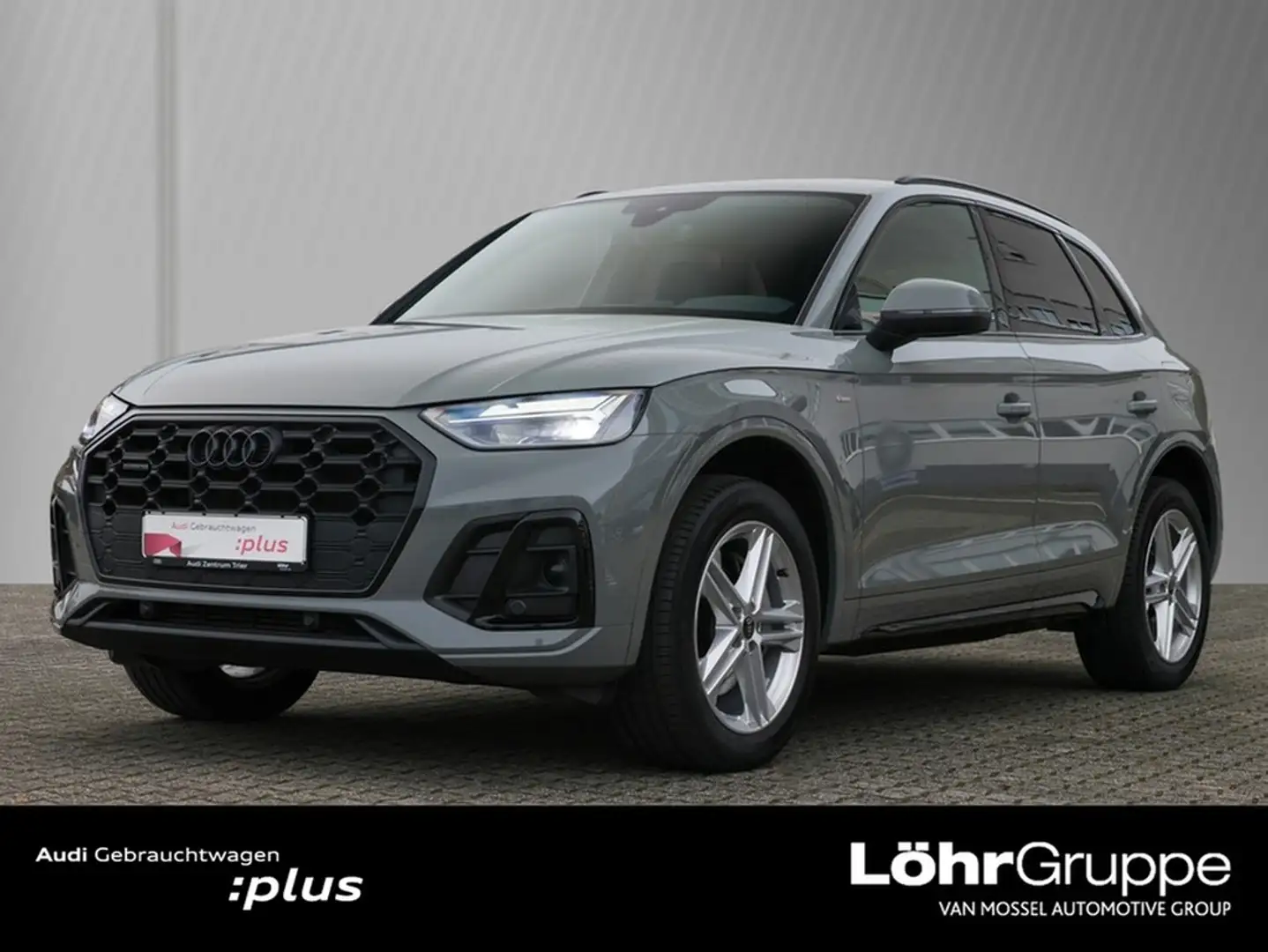 Audi Q5 55 TFSIe quattro S line S-tronic Grau - 1