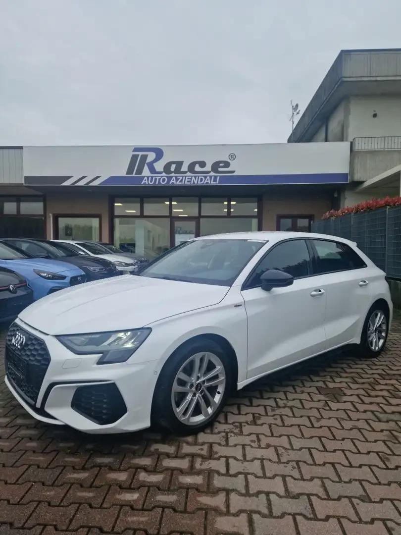 Audi A3 SPB S line 35 1.5 tfsi VARI COLORI E ALLESTIMENTI Bianco - 2
