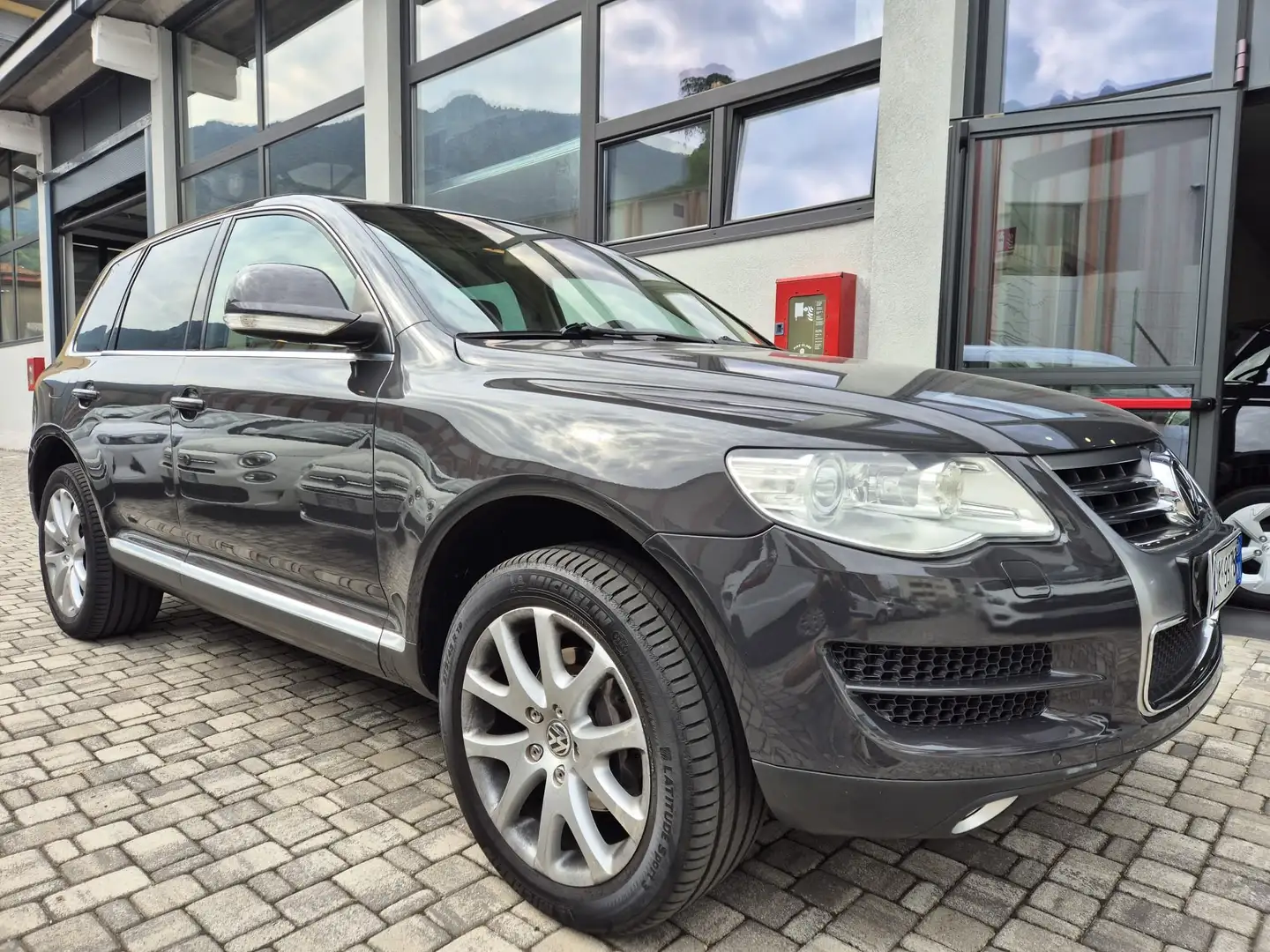 Volkswagen Touareg Touareg 3.0 226CV - CAMBIO AUTOMATICO 130000KM!! Grigio - 1