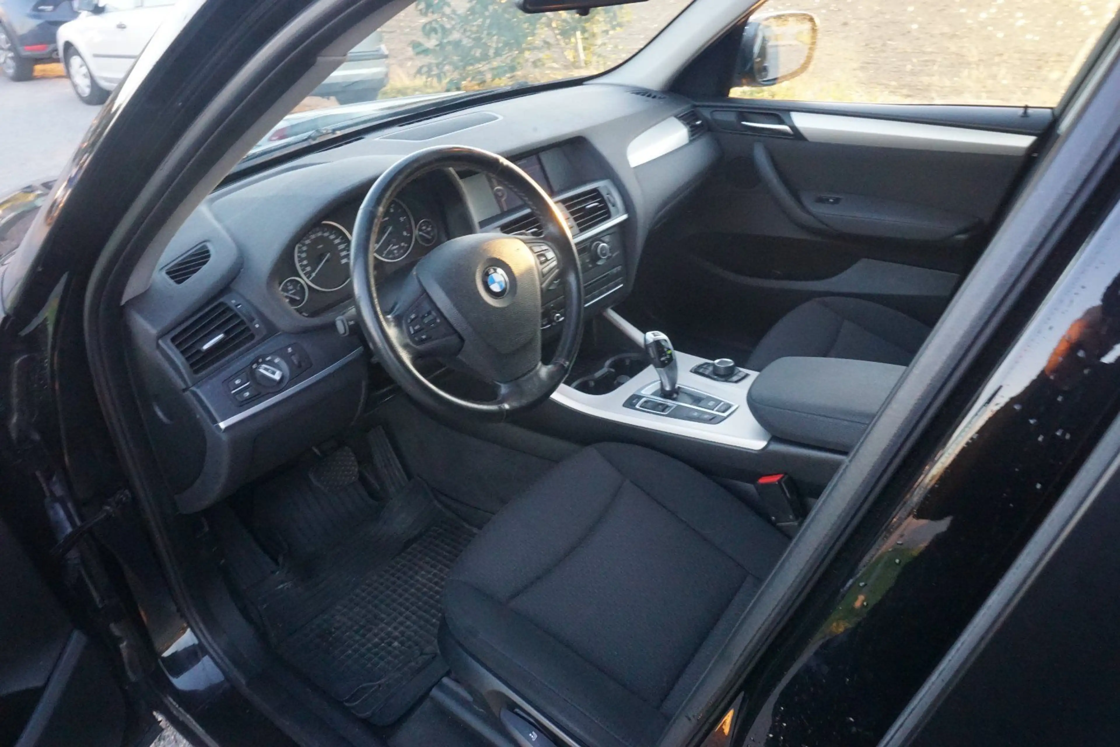 BMW X3 xDrive 20d — photo 13