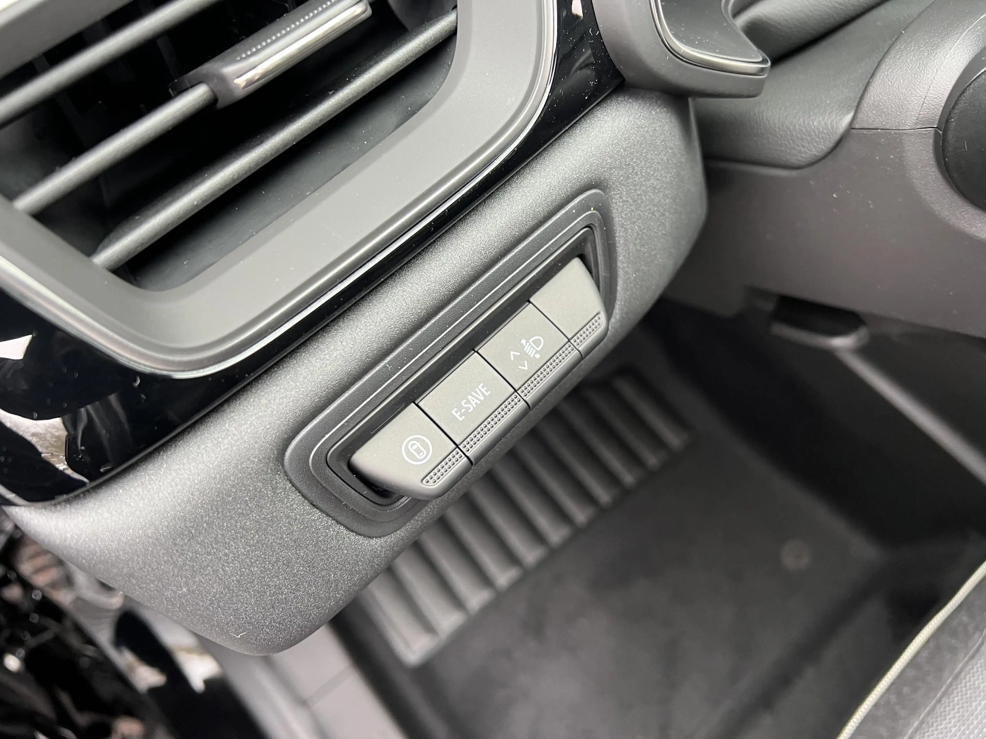 Mitsubishi Grandis 1.8 HEV First Edition | DIRECT UIT VOORRAAD LEVERB — photo 29