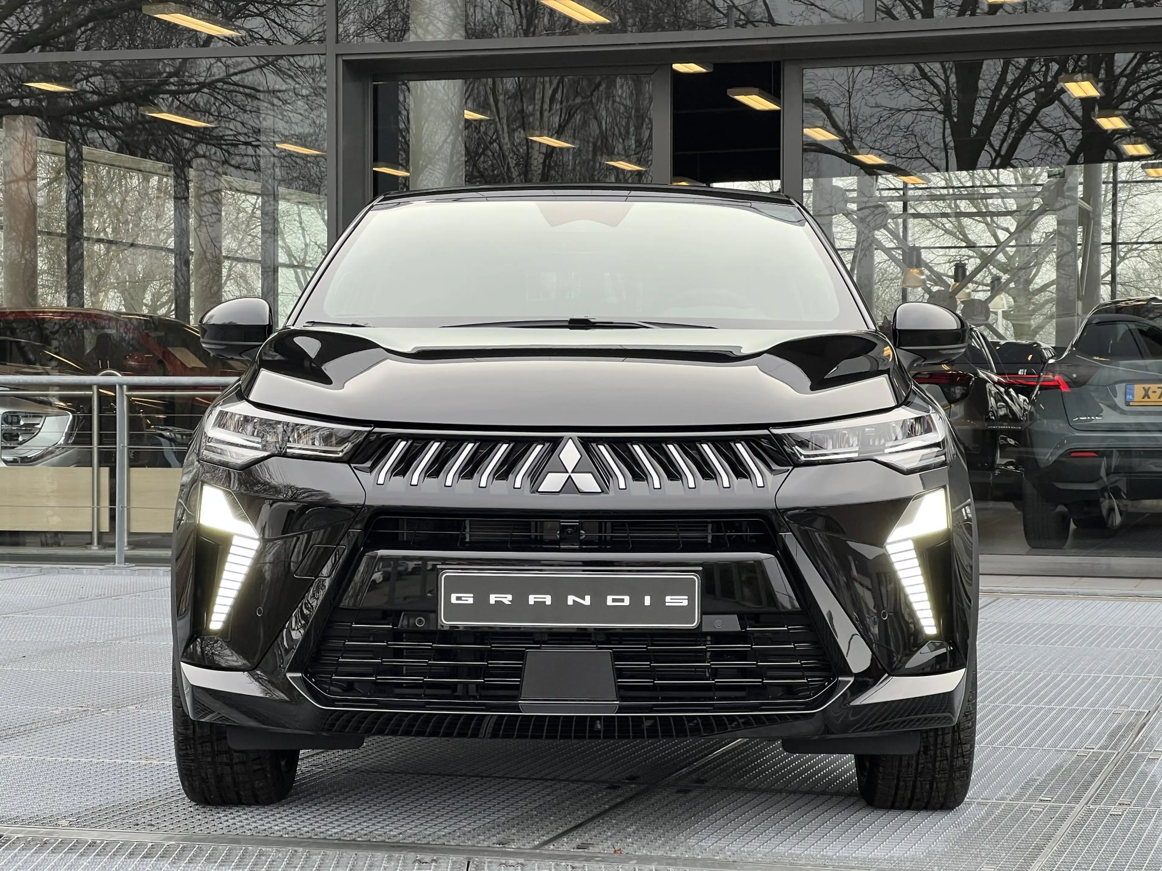 Mitsubishi Grandis 1.8 HEV First Edition | DIRECT UIT VOORRAAD LEVERB — photo 12