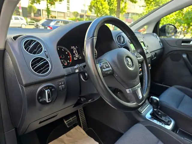 Volkswagen Golf Plus view 6