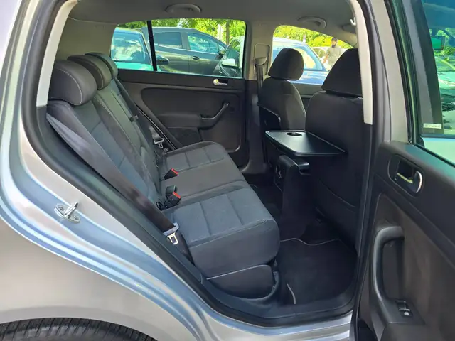 Volkswagen Golf Plus view 10