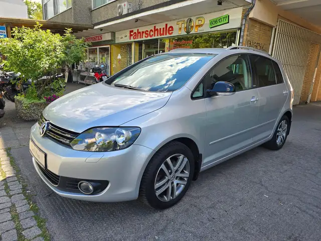 Volkswagen Golf Plus view 2