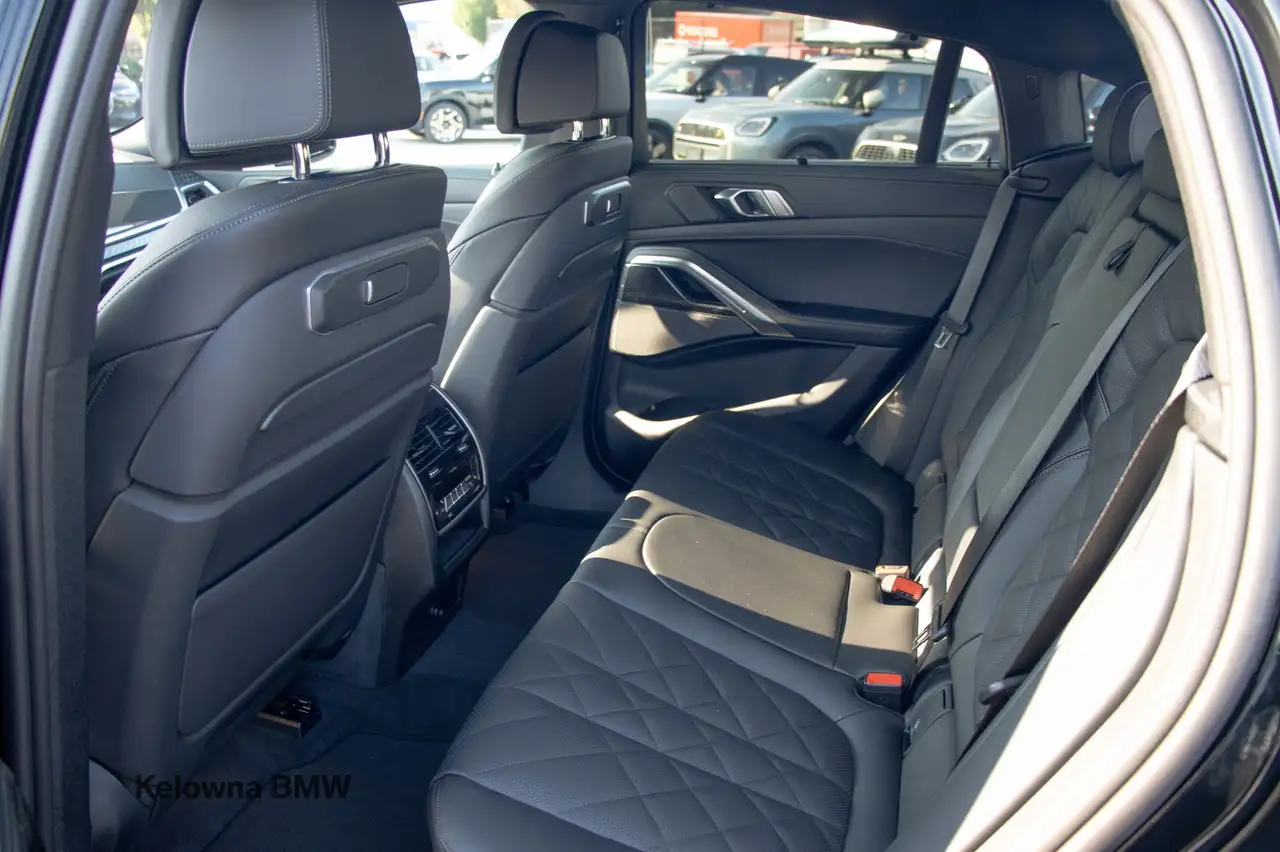 BMW X6 снимка BMW X6