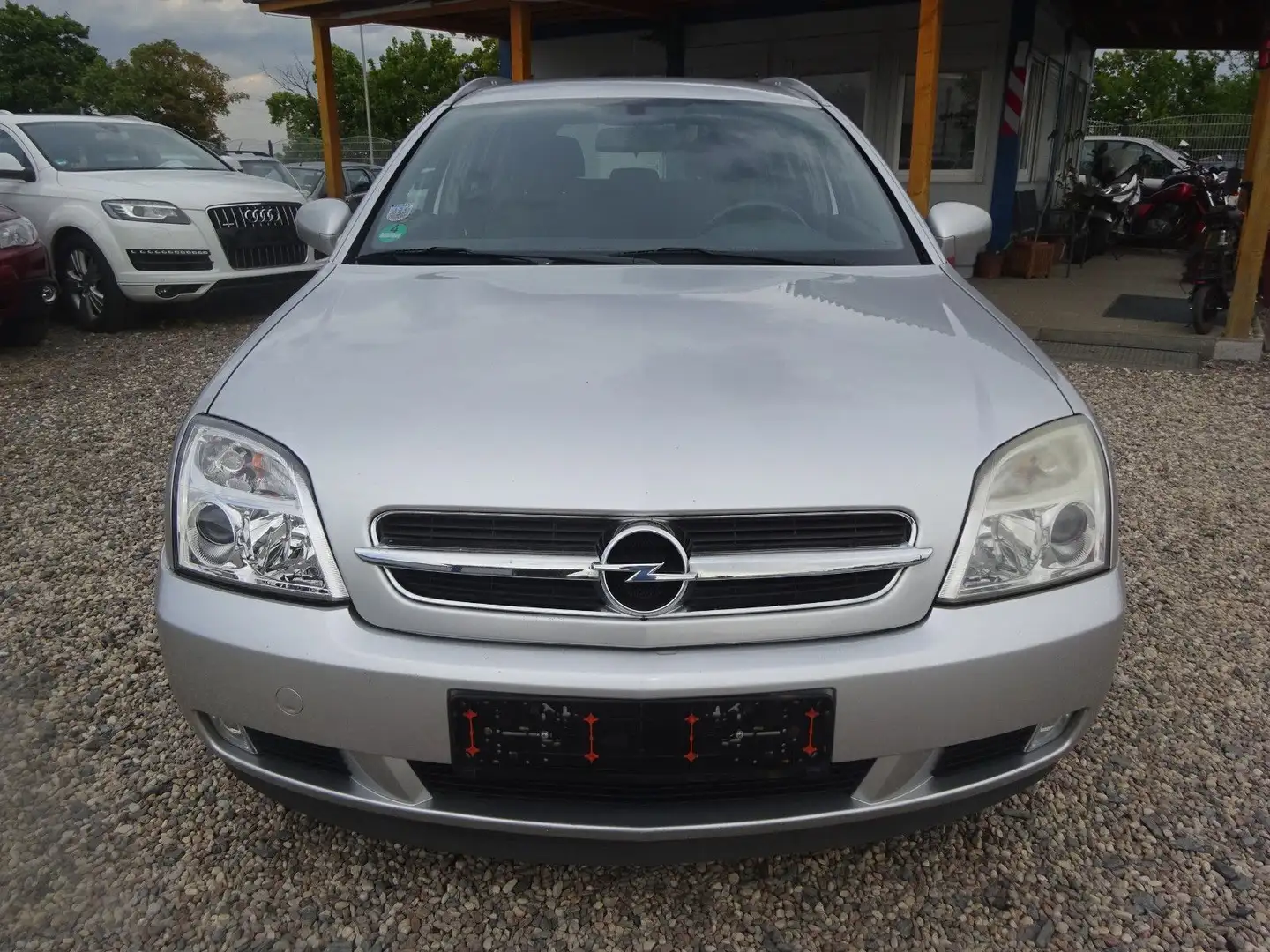 Opel Vectra Caravan 2.2 Direct Elegance Grau - 2