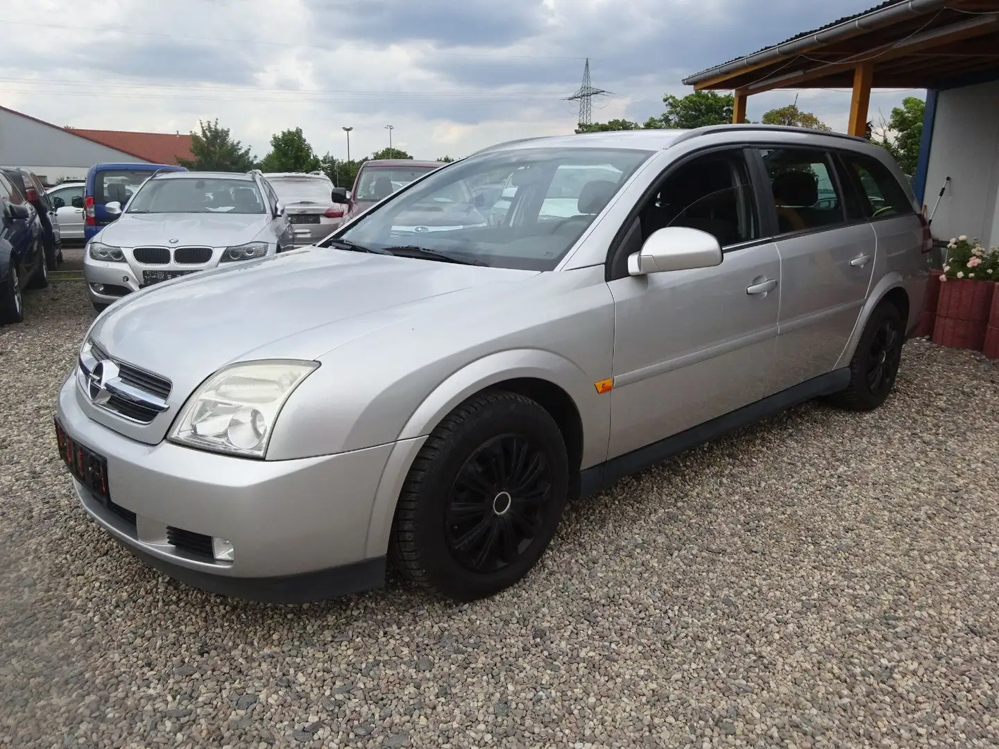 Opel Vectra Caravan 2.2 Direct Elegance Grau - 1
