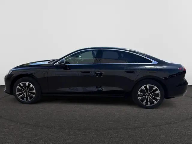 Audi A6 view 8
