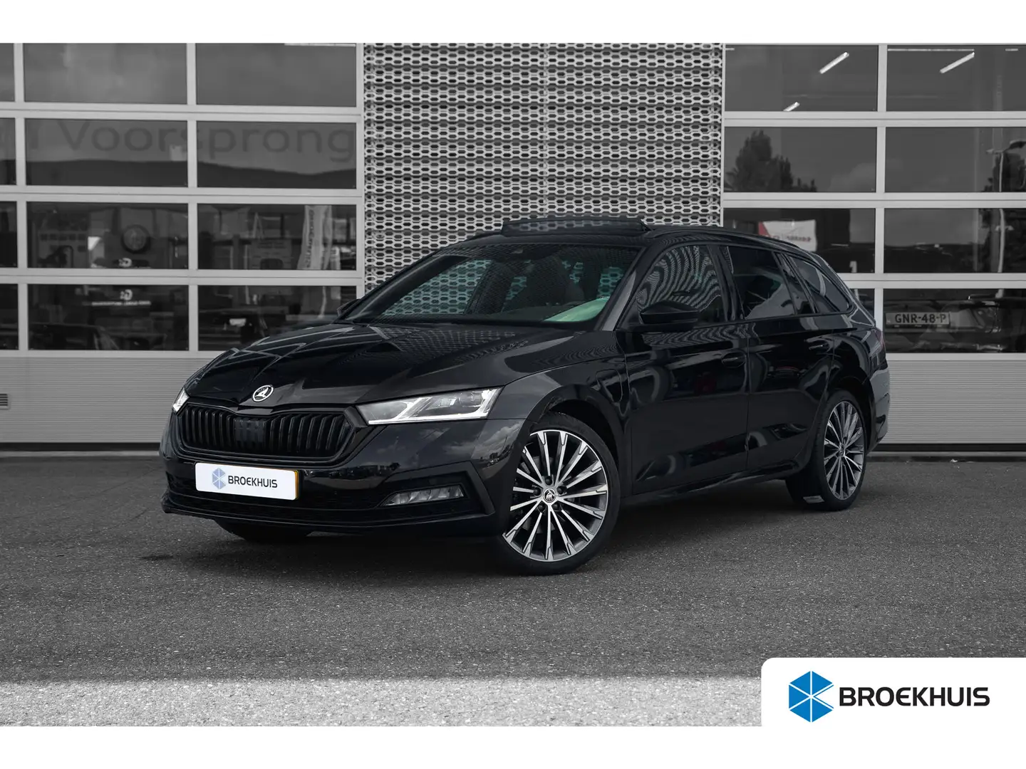 Skoda Octavia Combi 1.4 TSI 204pk iV PHEV Sportline Business | P Noir - 1