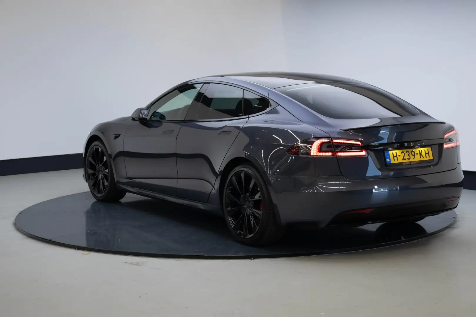 Tesla Model S Performance Ludicrous | 21 Inch | Gris - 2