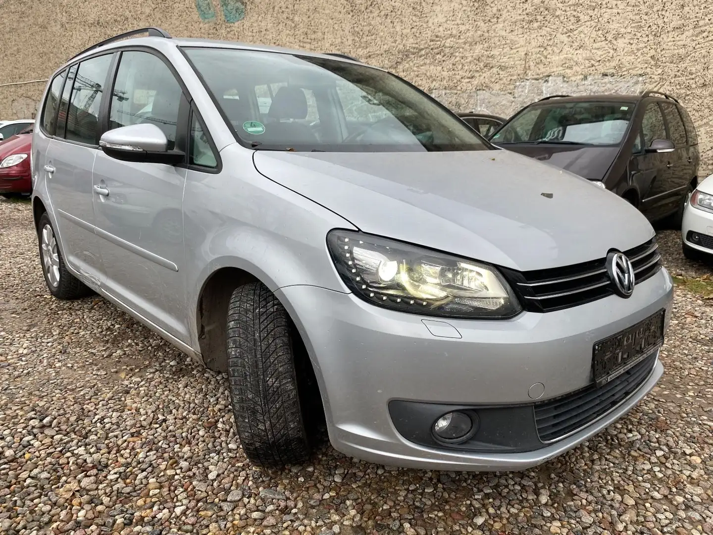 Volkswagen Touran Comfortline-AUTOMATIK-TÜV09/26 Argento - 2