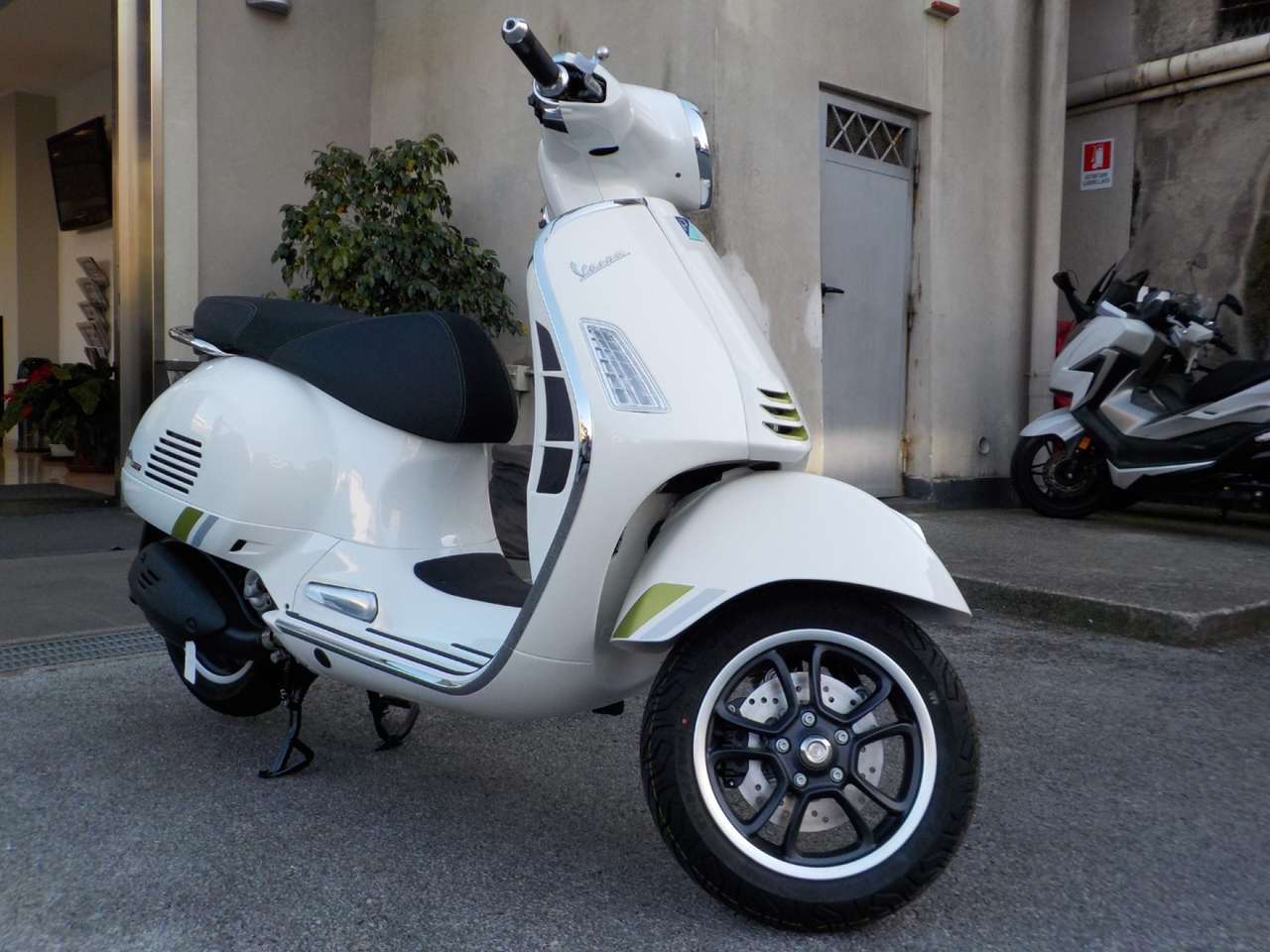 Vespa GTS 310 SuperTech HPE Euro 5 - RCA+TASSO 0