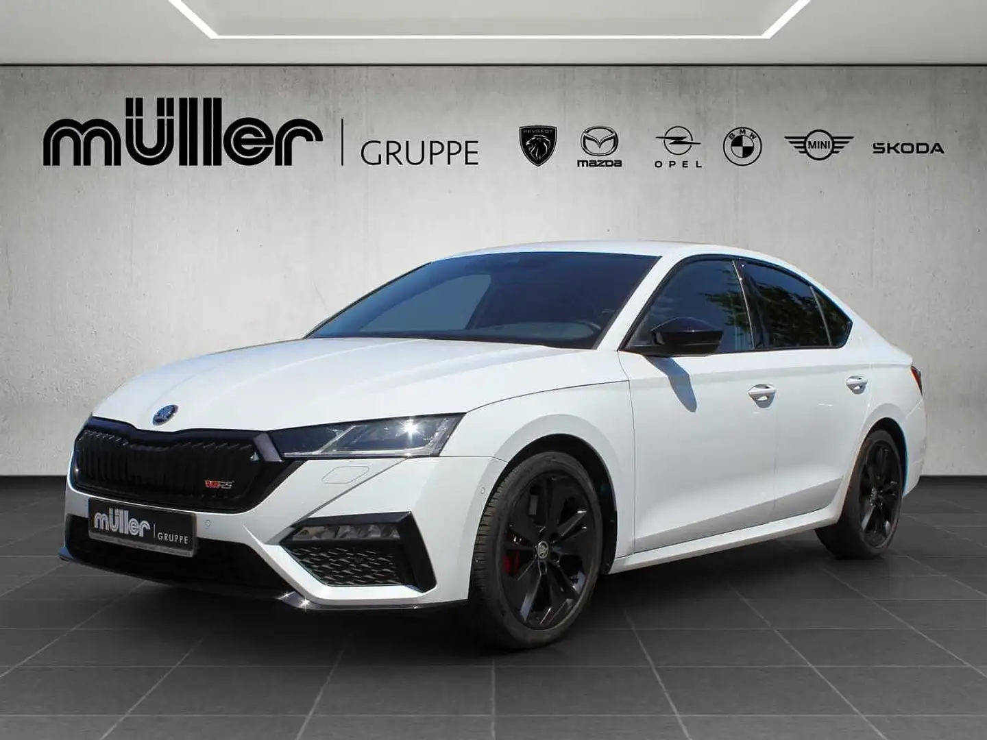 Skoda Octavia 2.0 TSI DSG RS First Edition Wit - 1