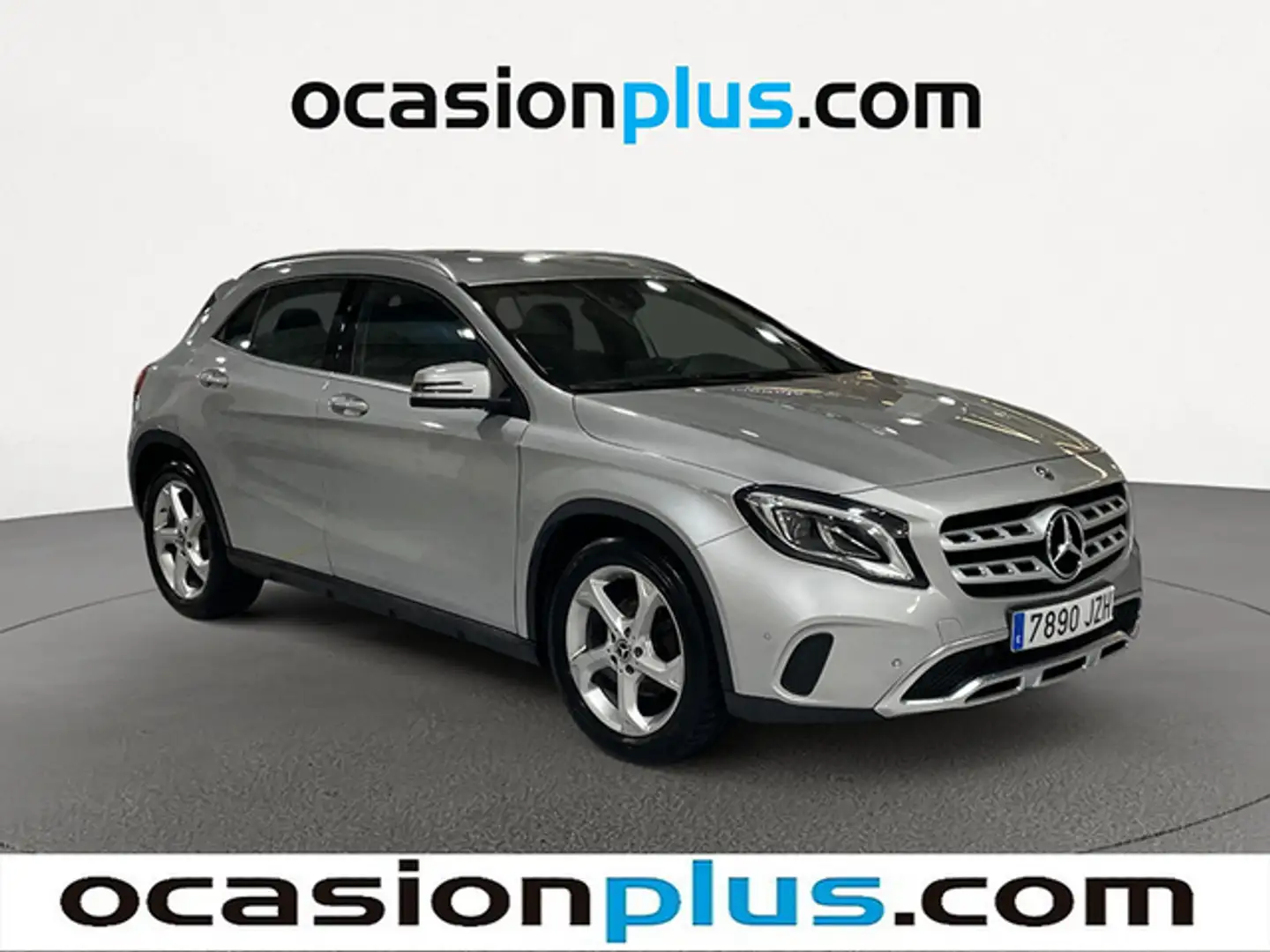 Mercedes-Benz GLA 200 200d Urban 7G-DCT Plateado - 2