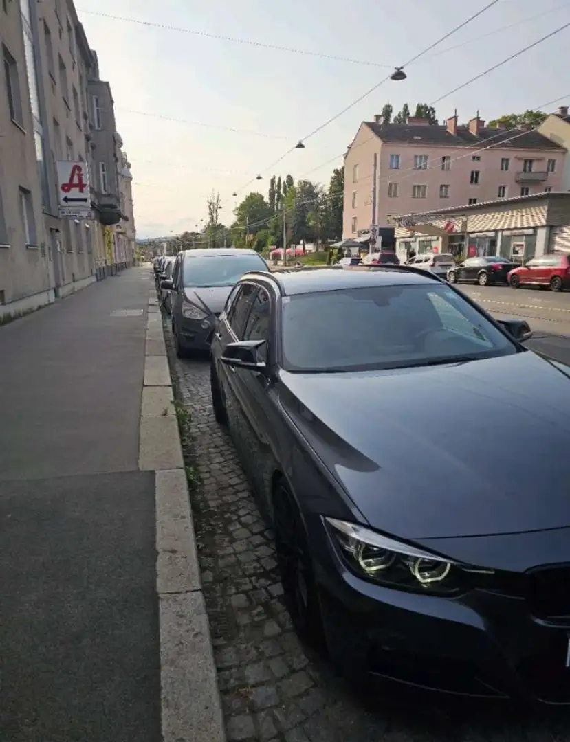 BMW 330 330d Touring Aut. - 1