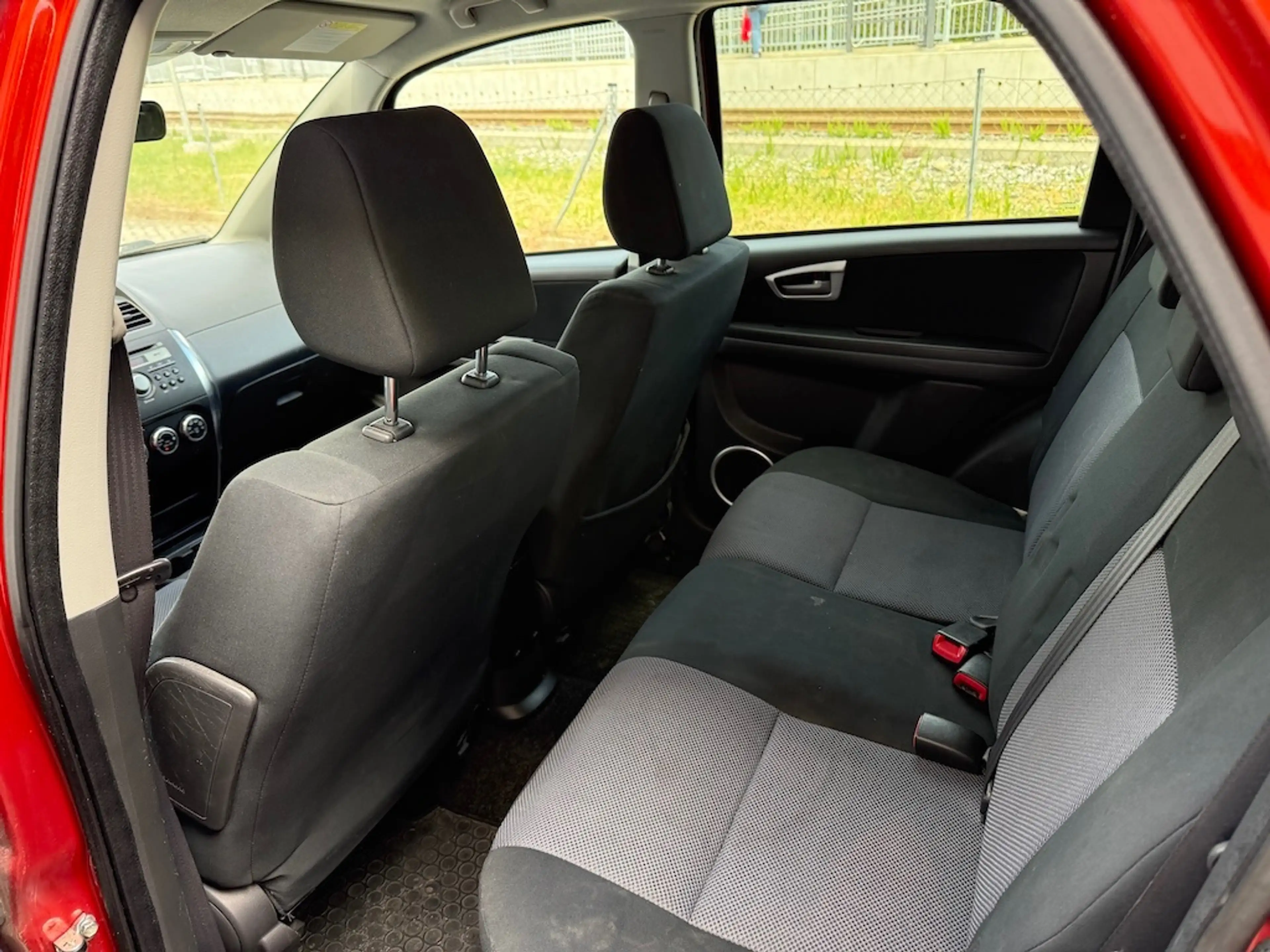 Fiat Sedici Sedici 1,9 JTD Multijet 4x4 "Dynamic" — photo 12