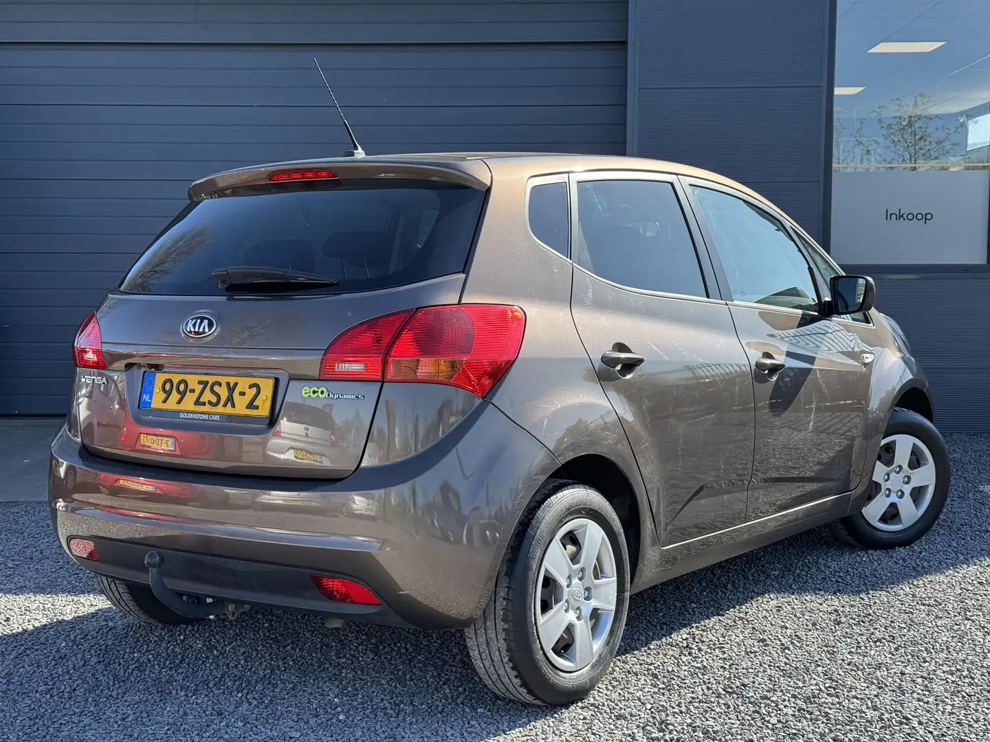 Kia Venga 1.4 CVVT Plus Pack 2e Eigenaar,Navi,Airco,Cruise,C Marrón - 2