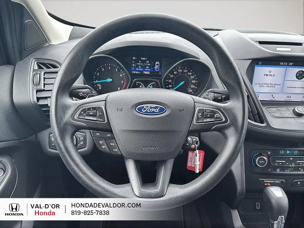 Ford Escape снимка Ford Escape