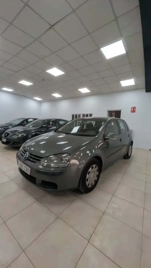 Volkswagen Golf 1.6 FSI Sportline Tiptronic Gris - 1
