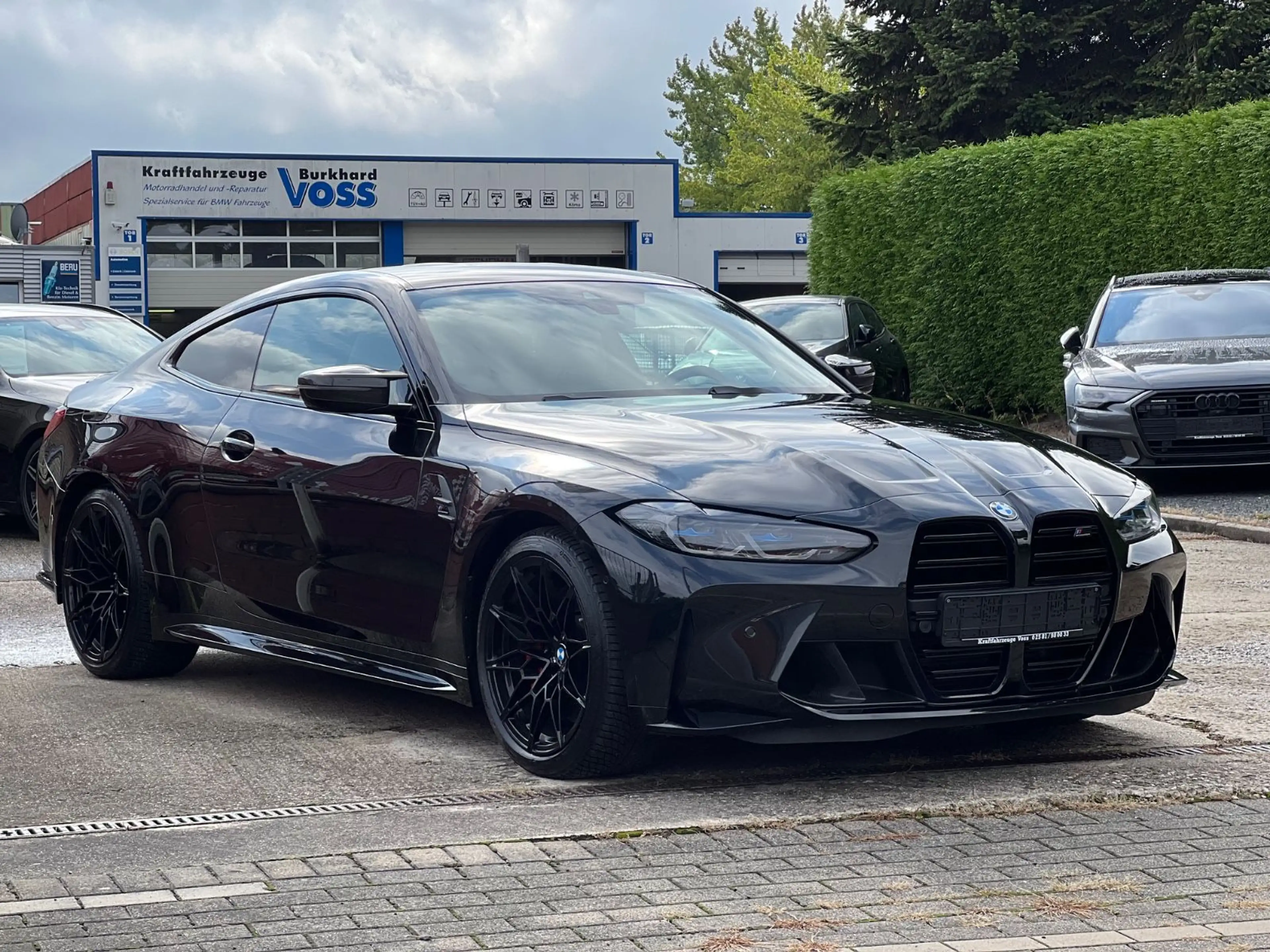 BMW M4 Coupe xDrive Competition "CARBON/LASER/WIDE" — photo 6