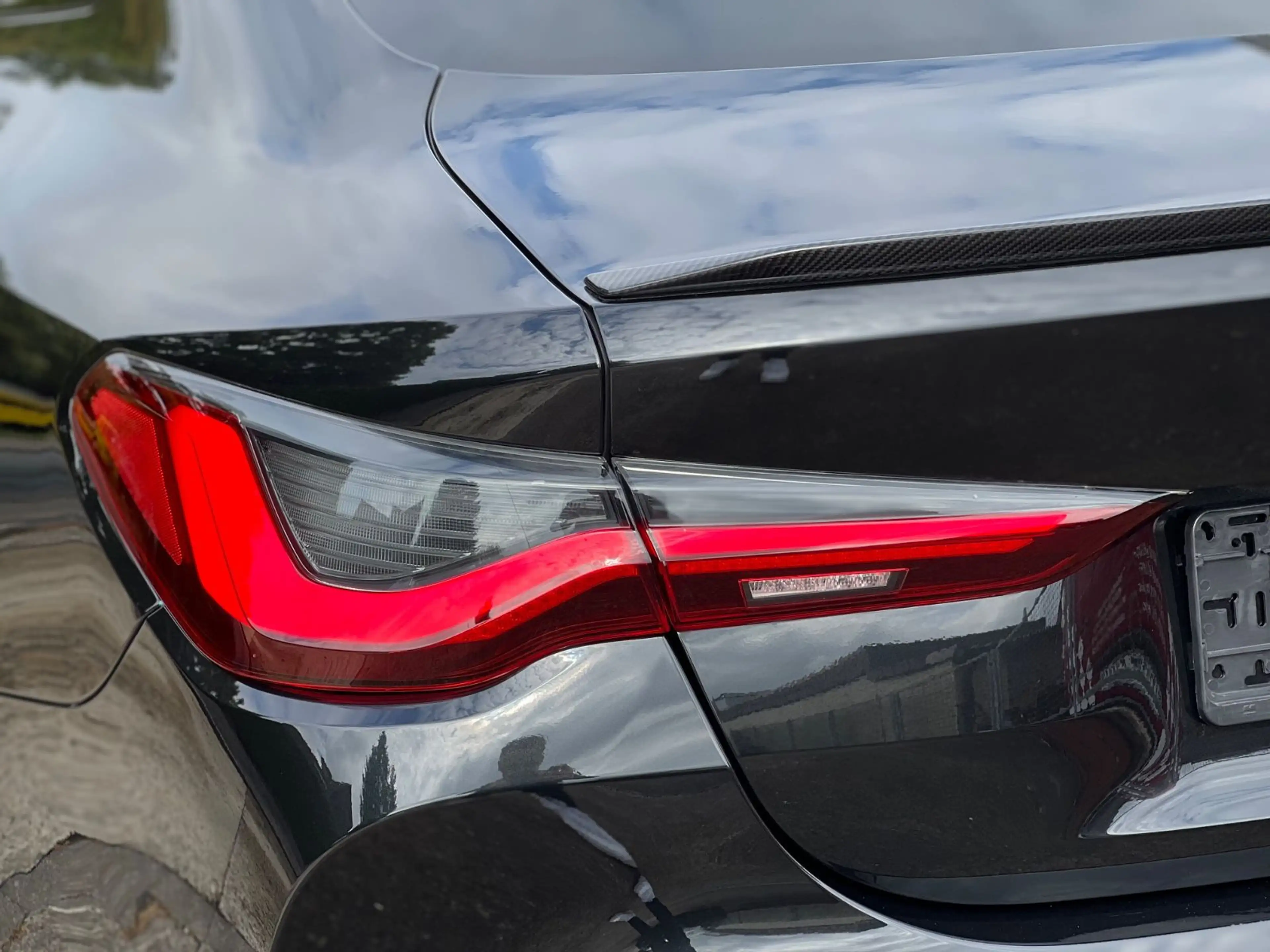 BMW M4 Coupe xDrive Competition "CARBON/LASER/WIDE" — photo 13