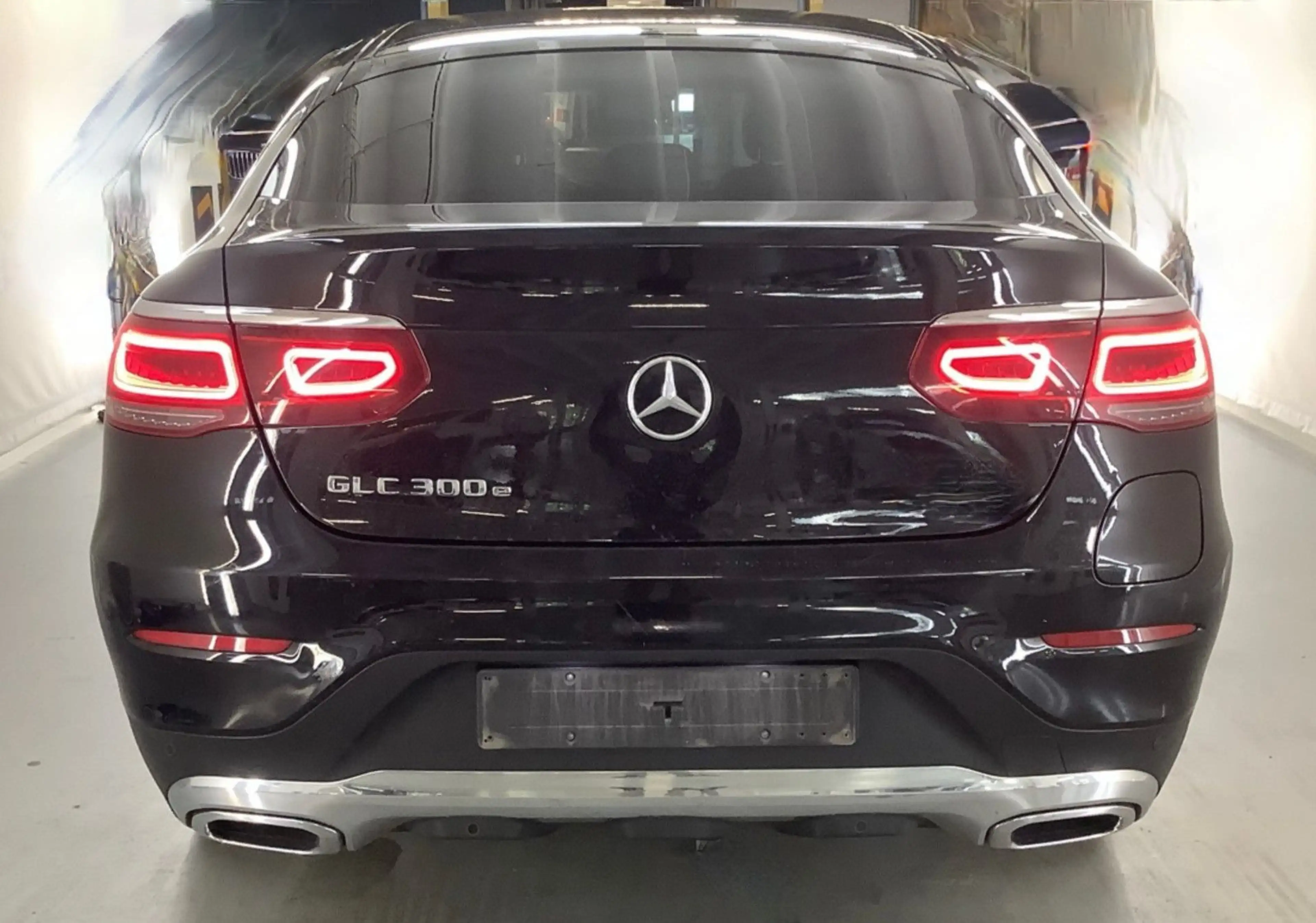 Mercedes-Benz GLC 300 e 4Matic COUPE LEDER LED EL.SD AMBI WIED — photo 5
