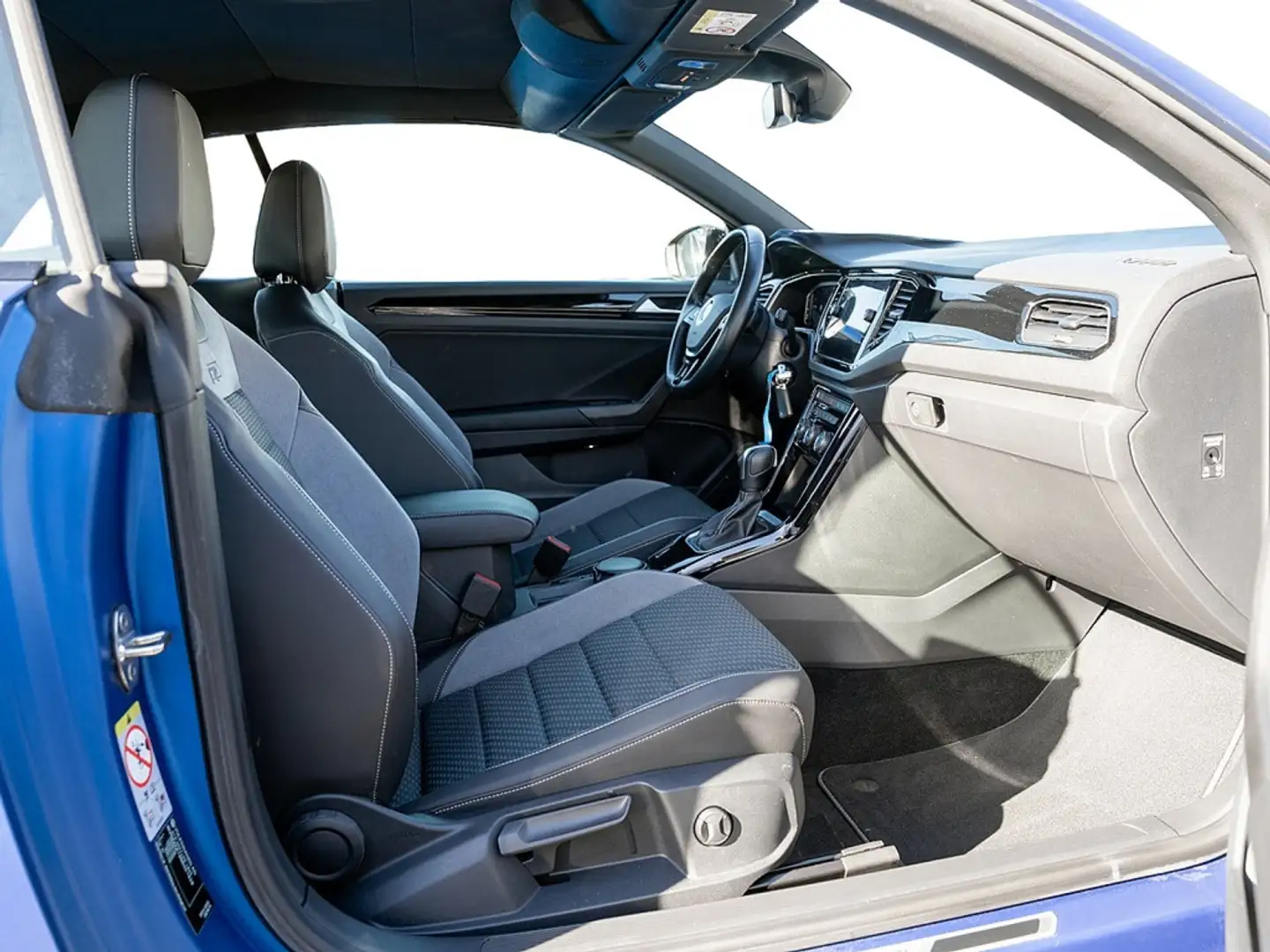 Volkswagen T-Roc Cabriolet 1.5 TSI R-Line DSG AHK KAMERA Blau - 2