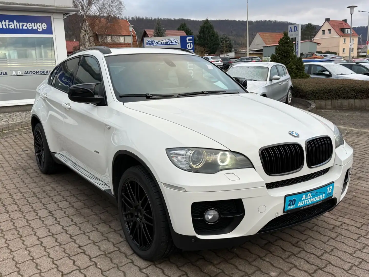 BMW X6 xDrive30d/M-Packet/Schiebedach/Navi/8-Fach Blanc - 2