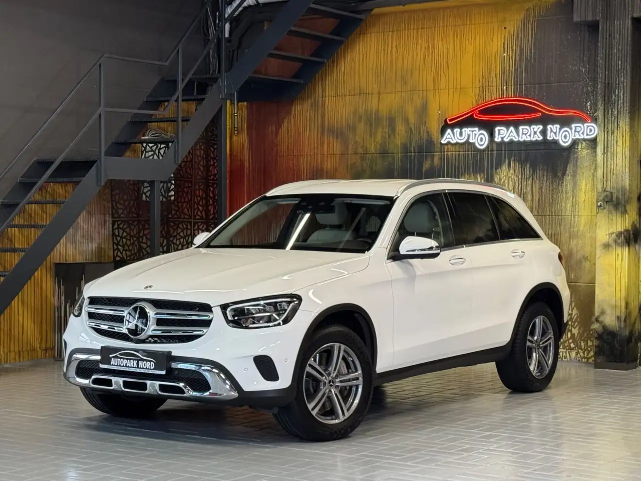 Mercedes-Benz GLC e 4M Exclusive LED~DISTRONIC~LEDER~360°