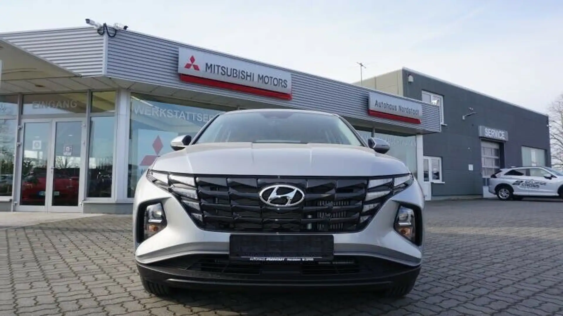 Hyundai TUCSON TUCSON 1.6 Turbo Trend srebrna - 2