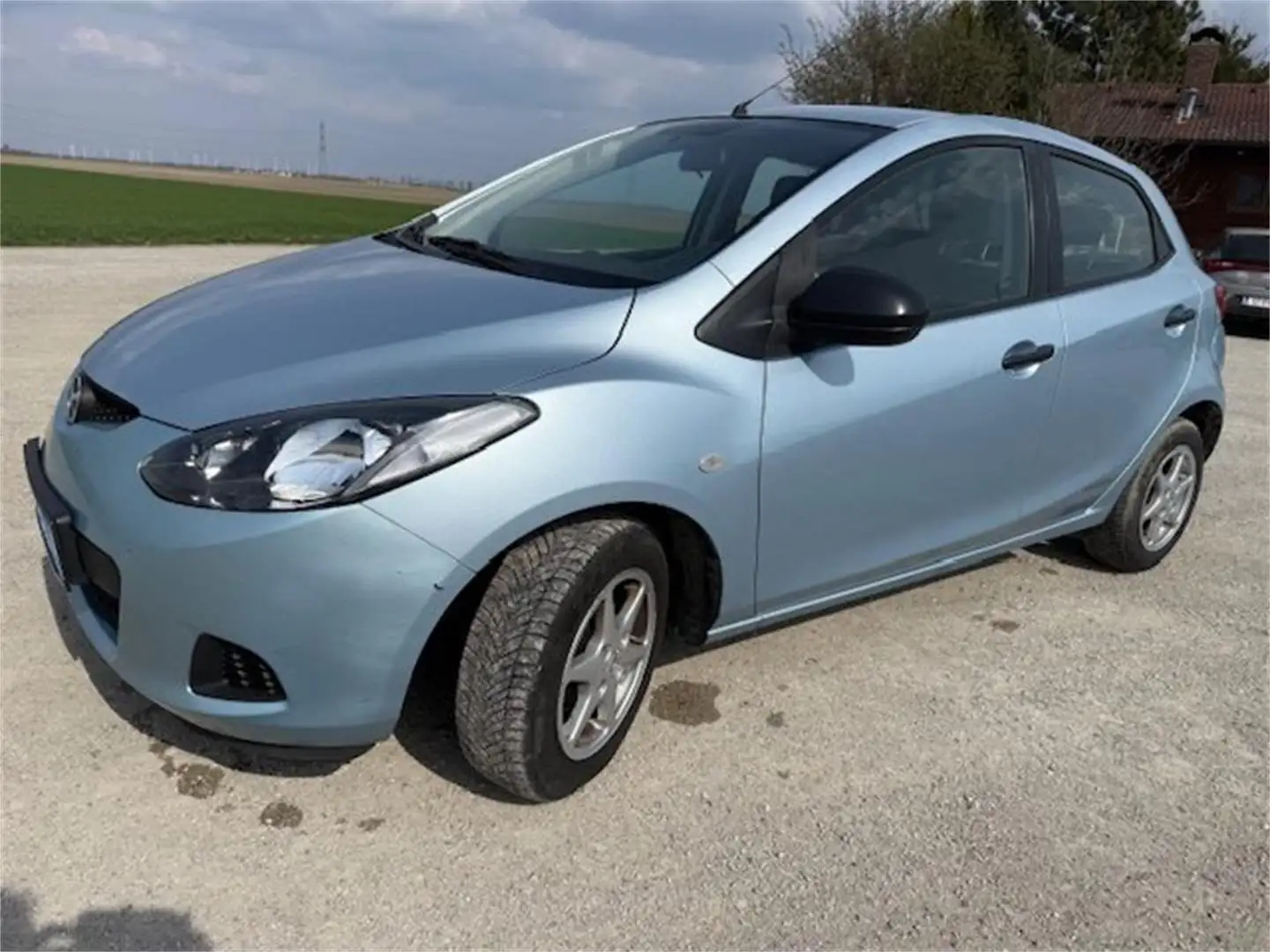 Mazda 2 1,3i CE Plus Blau - 2
