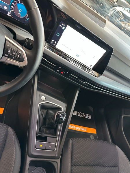 Volkswagen Golf VIII Variant *Parkass.*LED*Virtuel*AHK* — photo 11