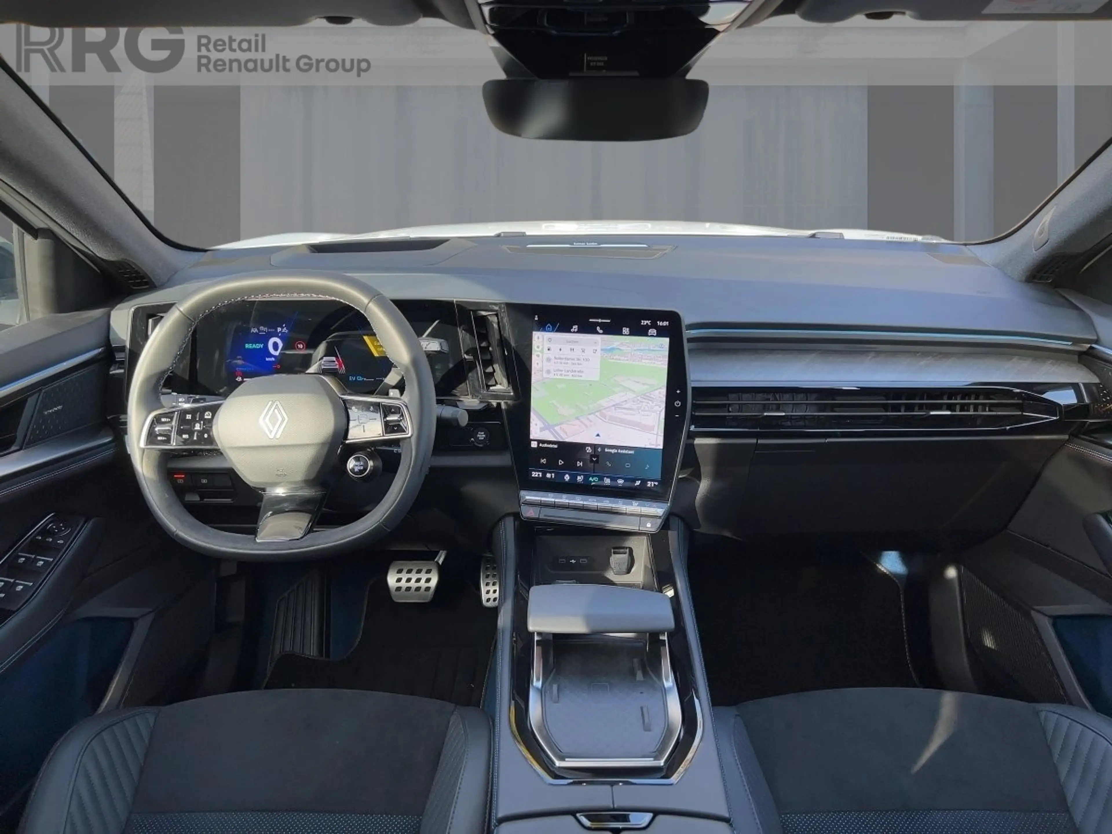 Renault Rafale 1.2 Plug-in Hybrid Atelier Alpine 300 — photo 10
