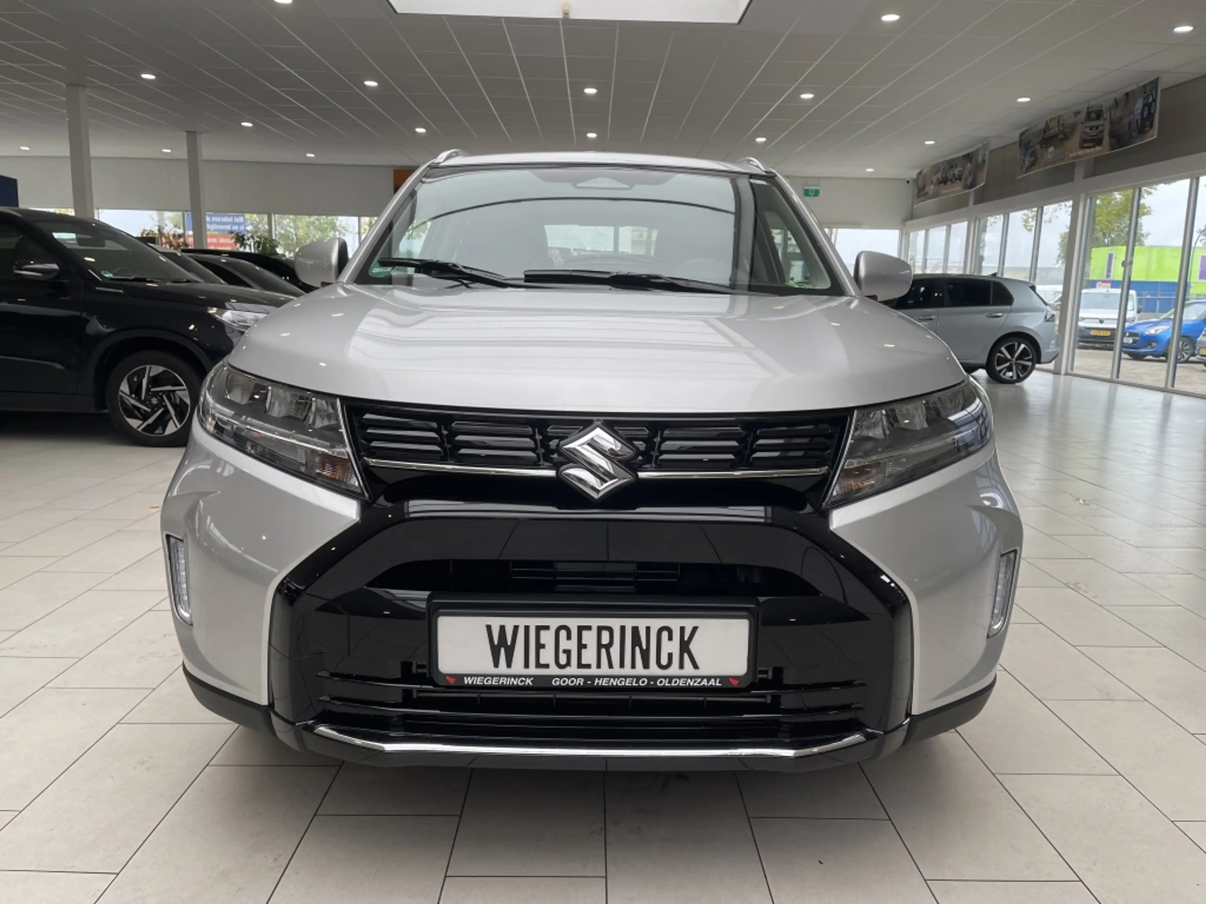 Suzuki Vitara 1.4 Boosterjet Hybride Select [ CAMERA I ADAPTIEVE — photo 20