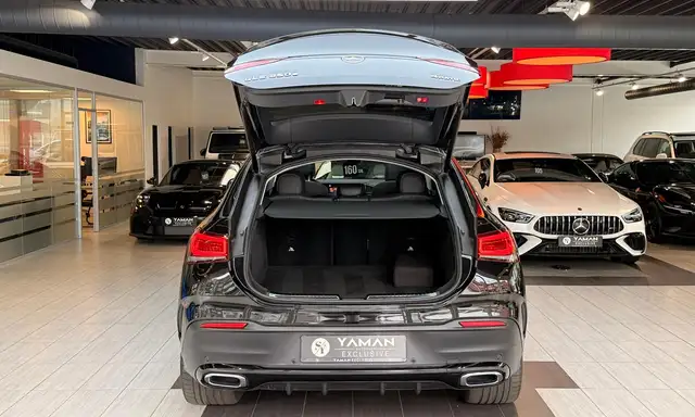 Mercedes-Benz GLE view 9
