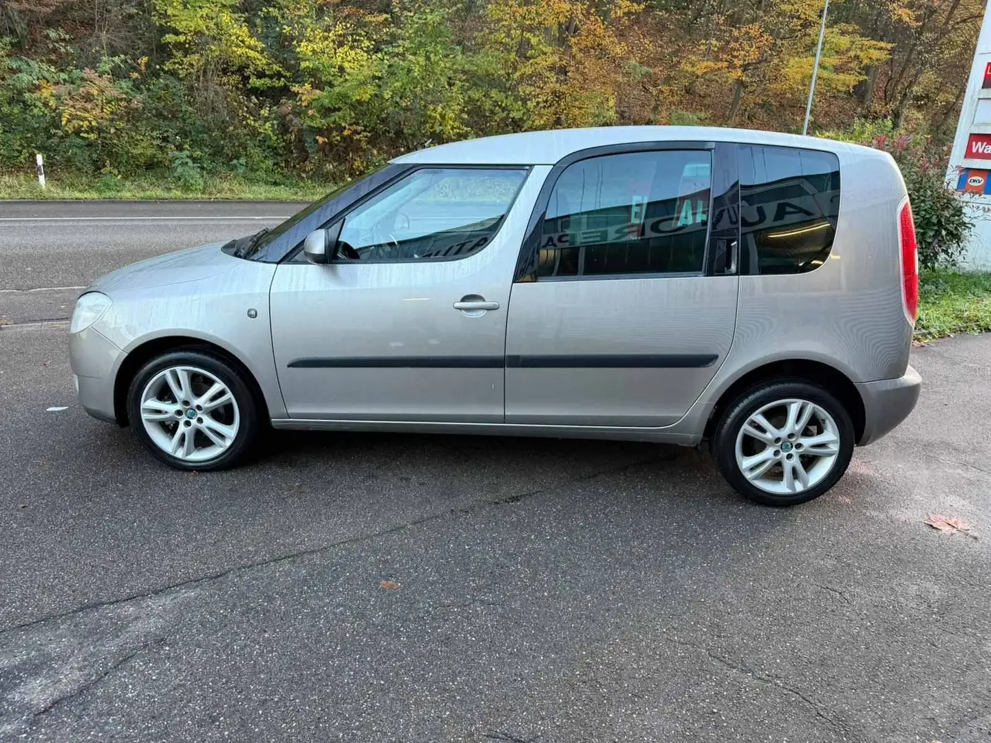 Skoda Roomster Comfort Klima 2 Hand Preis inkl Neu Tüv Grau - 2