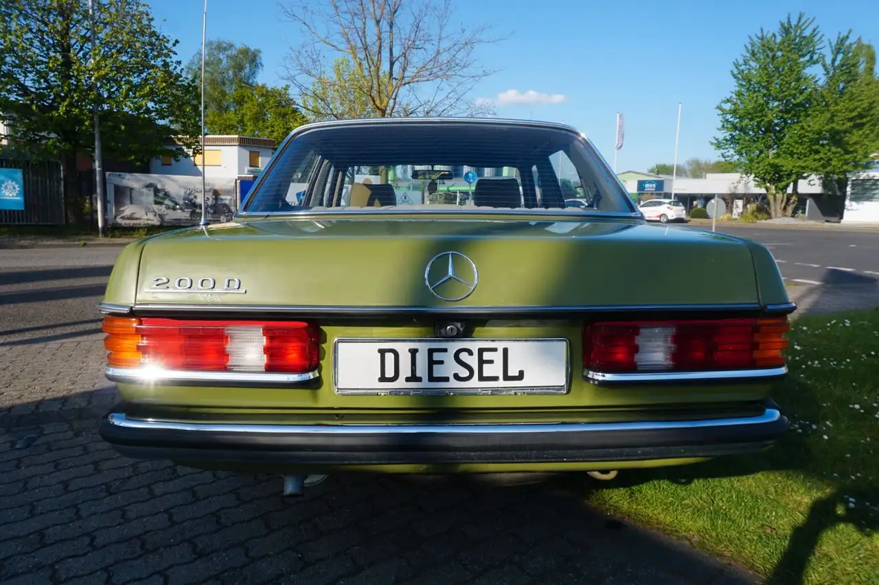 Mercedes-Benz 200 D*OLD TIMER*RADIO*SERVO*ORIGINAL ZUSTAND !!, foto 10
