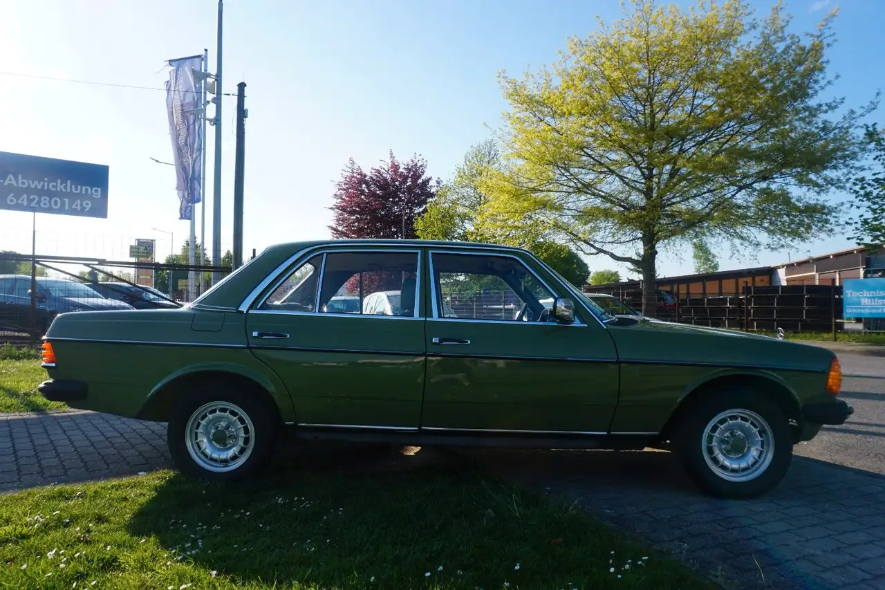 Mercedes-Benz 200 D*OLD TIMER*RADIO*SERVO*ORIGINAL ZUSTAND !!, foto 8
