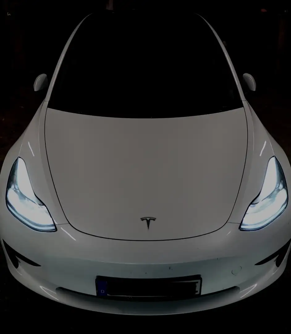 Tesla Model 3 Model 3 Standard Reichweite Plus Hinterradantrieb Weiß - 1