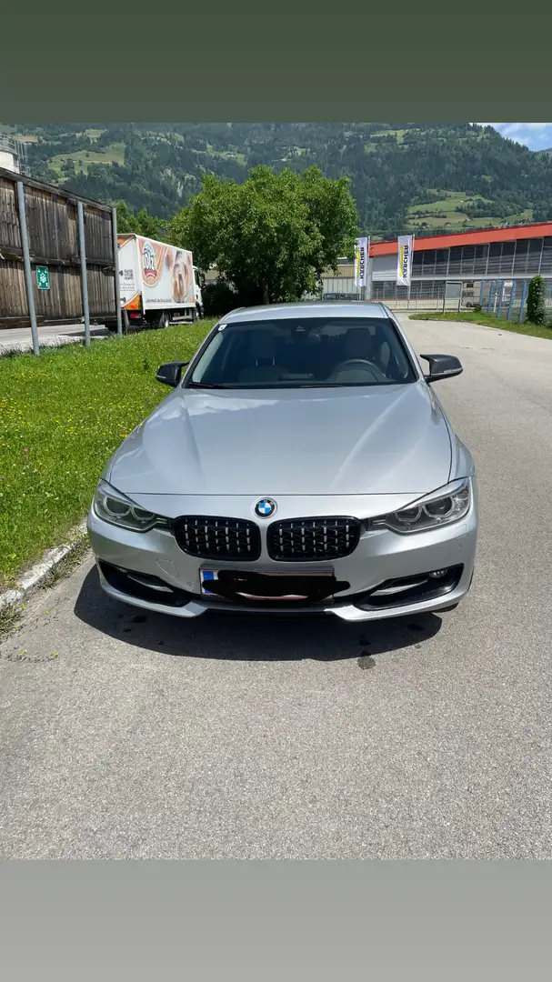 BMW 320 320d xDrive Österreich-Paket Aut. - 2