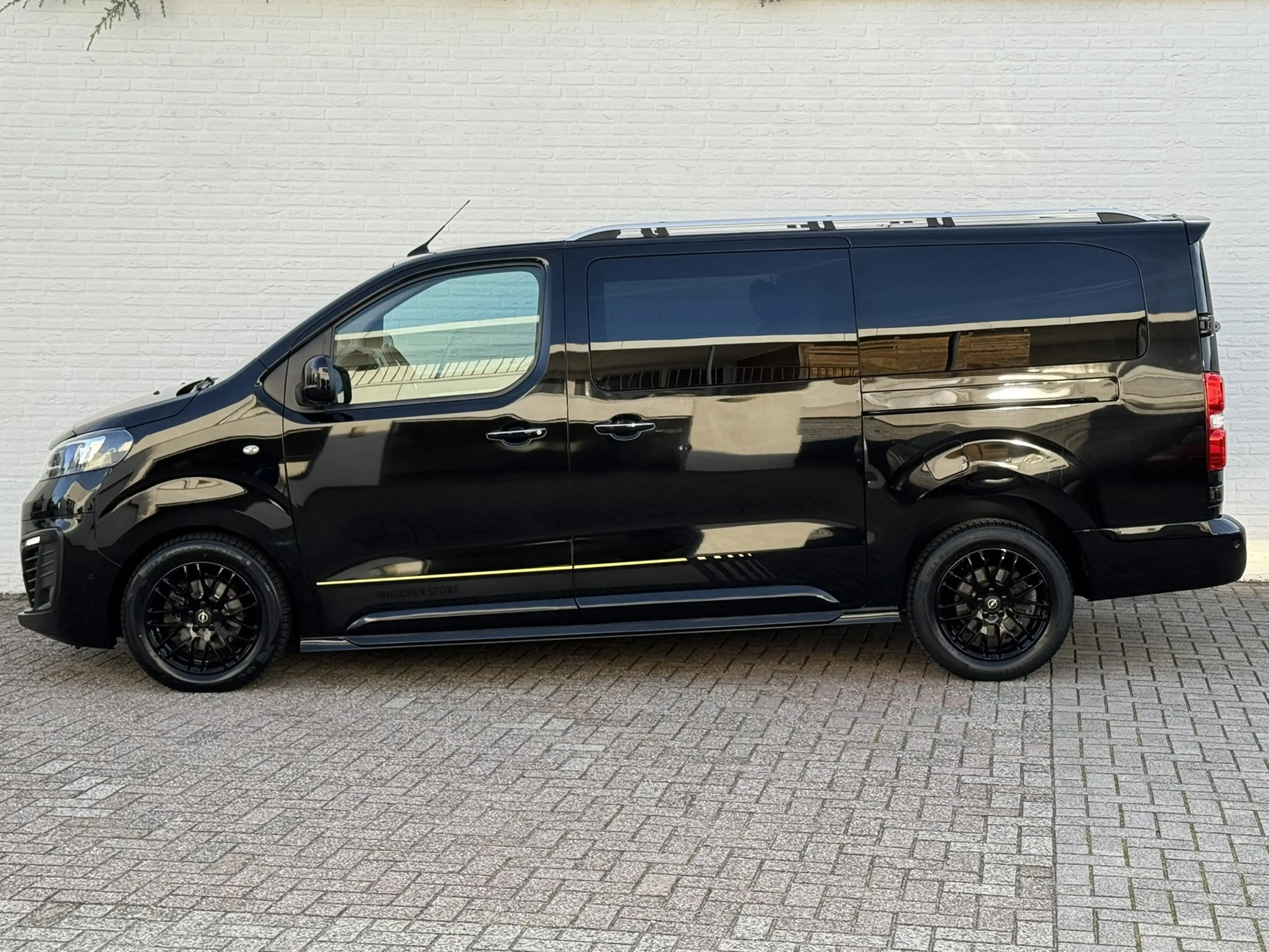 Opel Vivaro 2.0 CDTI L3H1 DC Automaat Innovation Irmscher Spor — photo 15
