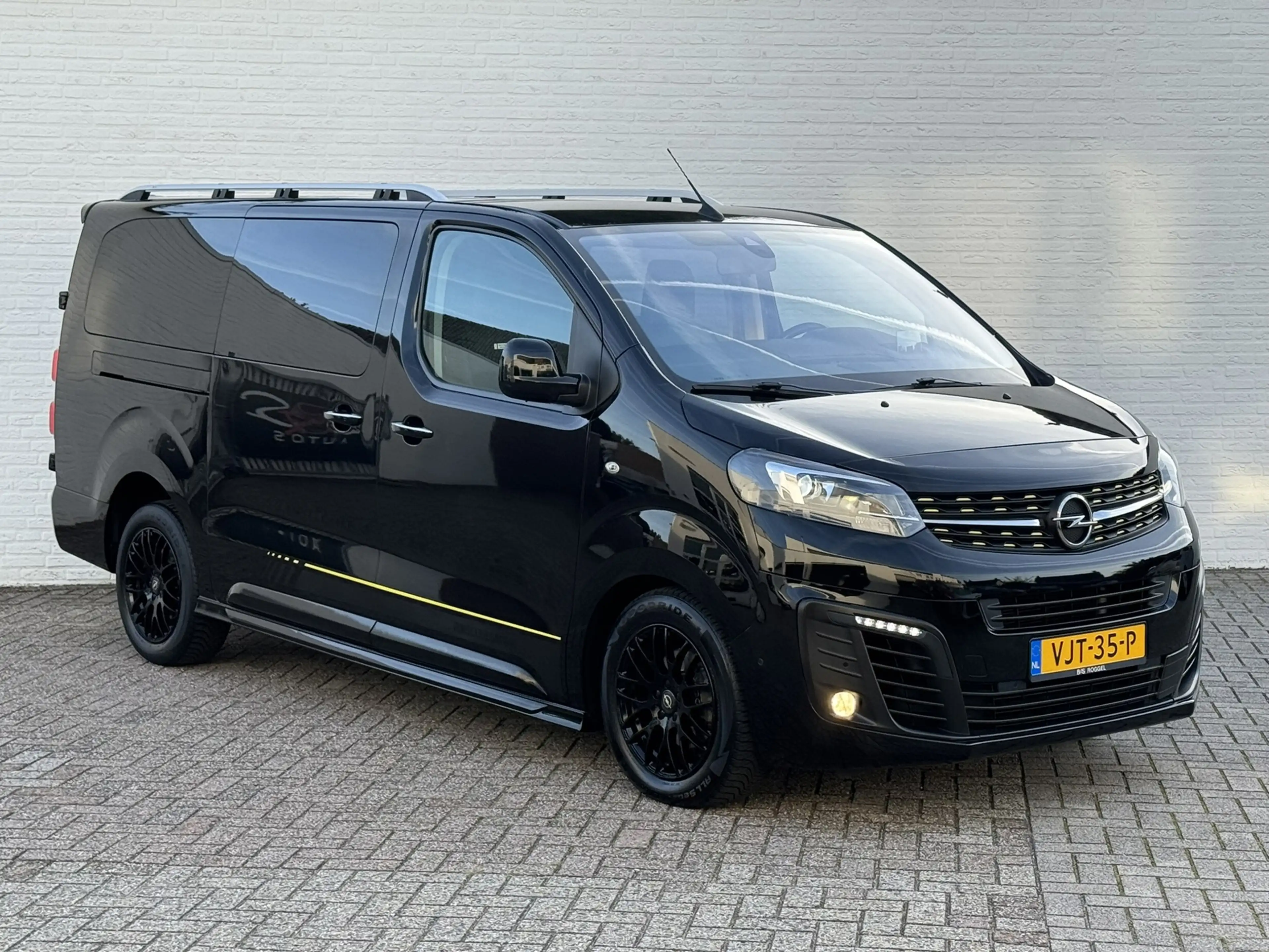 Opel Vivaro 2.0 CDTI L3H1 DC Automaat Innovation Irmscher Spor — photo 11