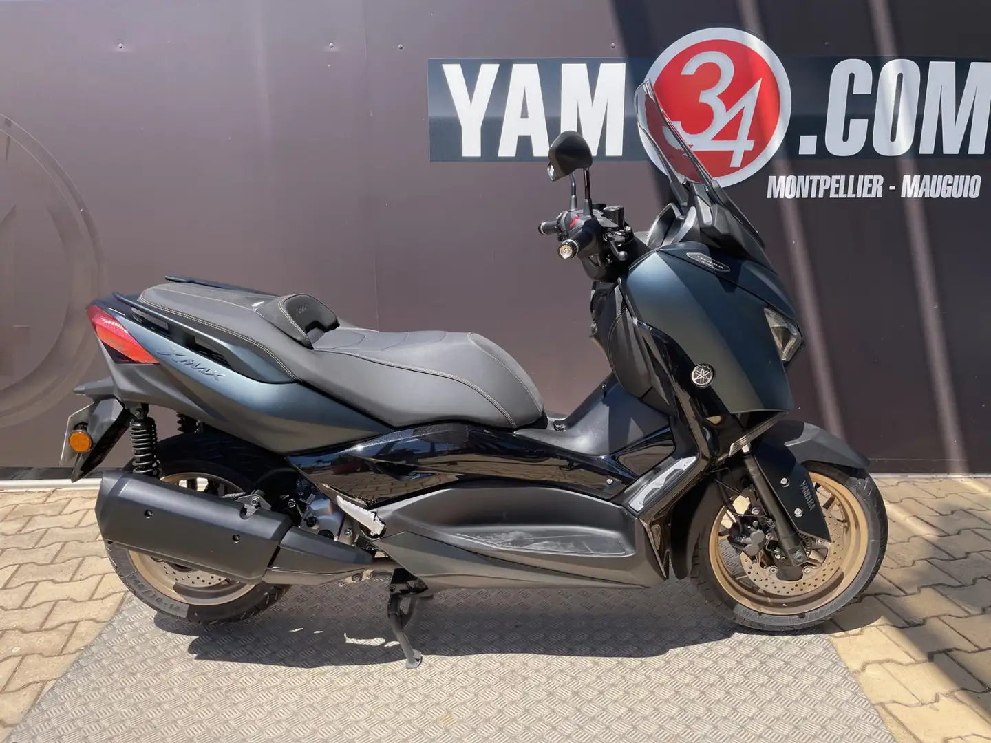 Yamaha X-Max 300 Bleu - 1