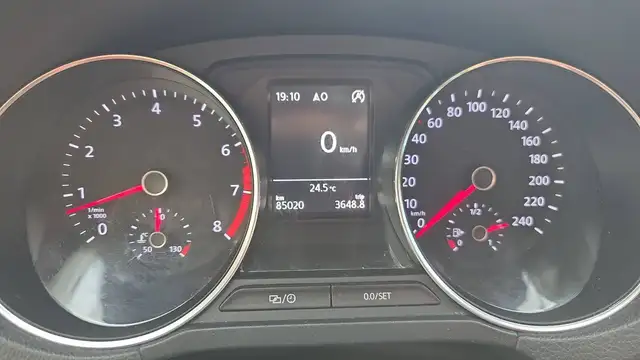 Volkswagen Polo view 12